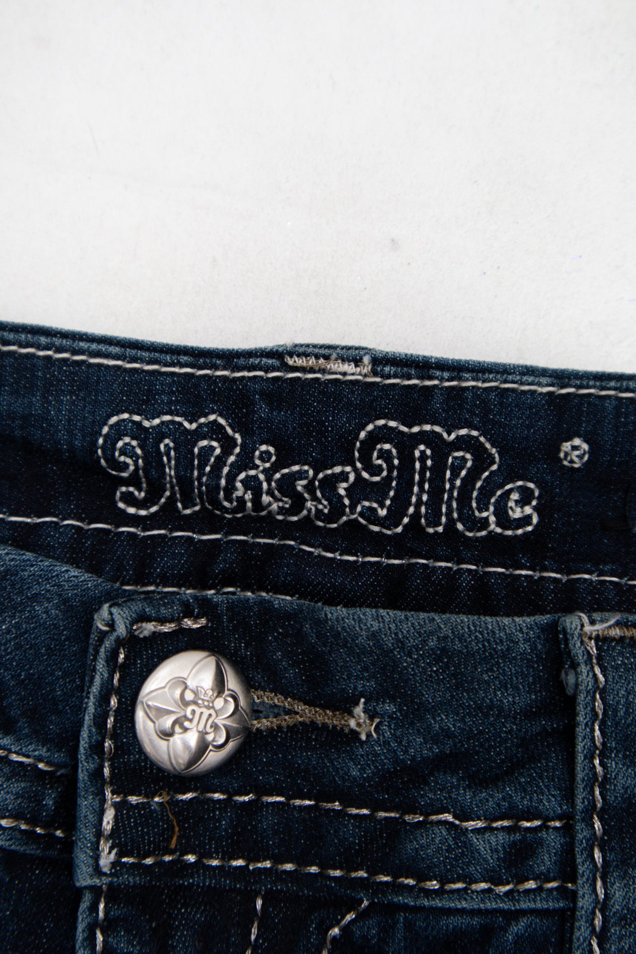 #161 Miss Me Jeans Blue | c. 193 | Size 10