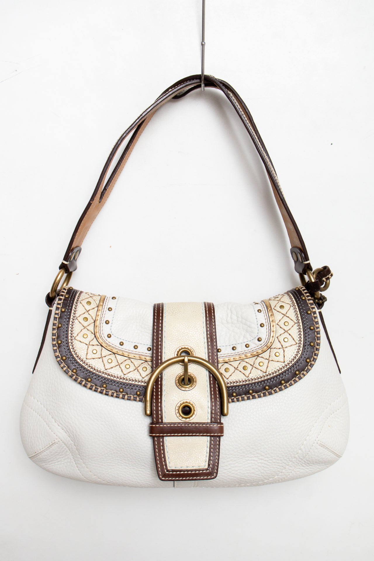 #135 Coach Shoulder Bag White | c. | Size