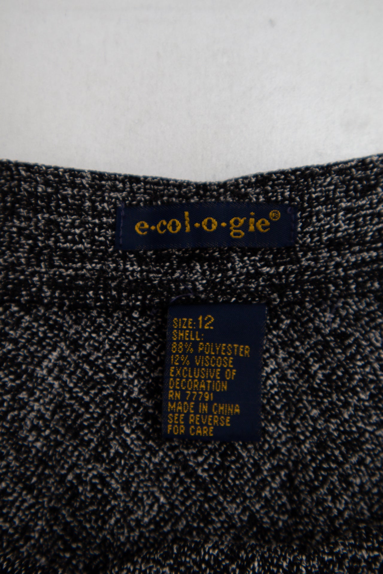 #119 E-col-o-gic Skirt Gray | c. 193 | Size 10