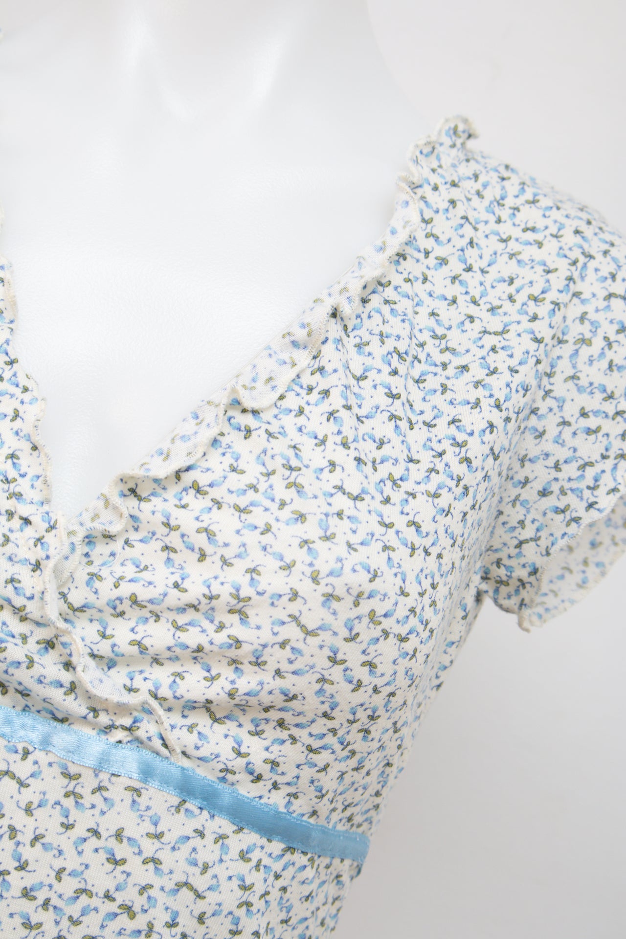 #068 No Boundaries Cami Top White | c. 202 | Size 8
