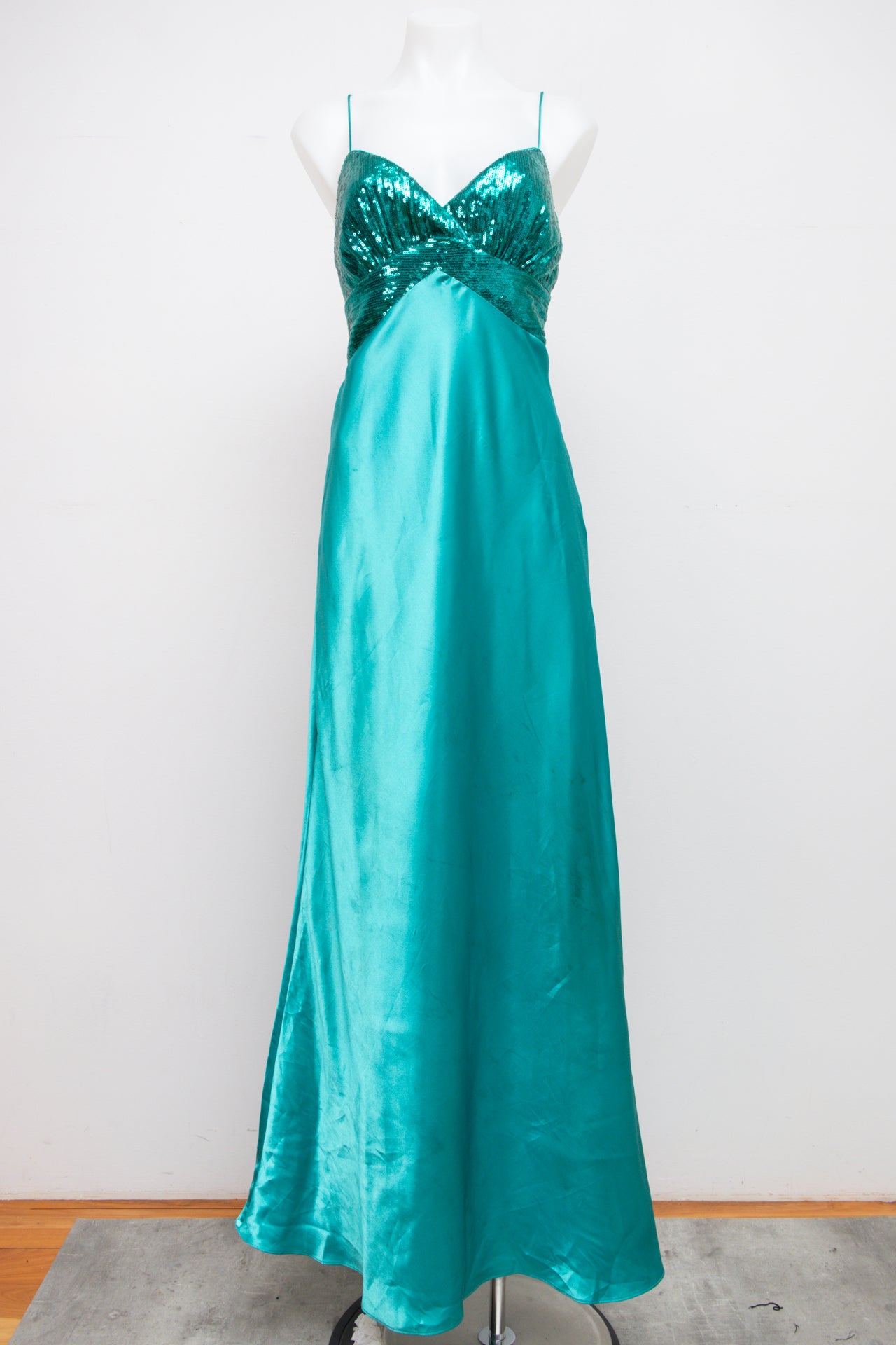#155 Cami Top Green | c. 194 | Size 8