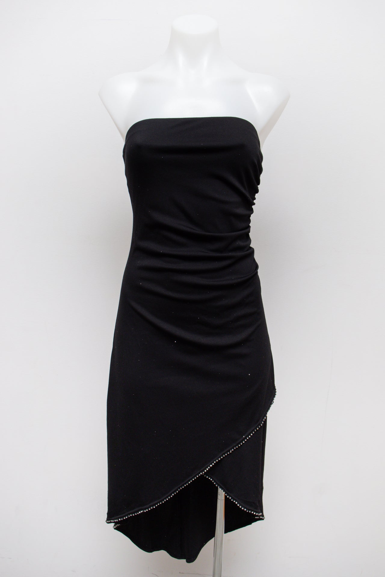 #87 City Triangles Mini Skirt Black | c. 189 | Size 8