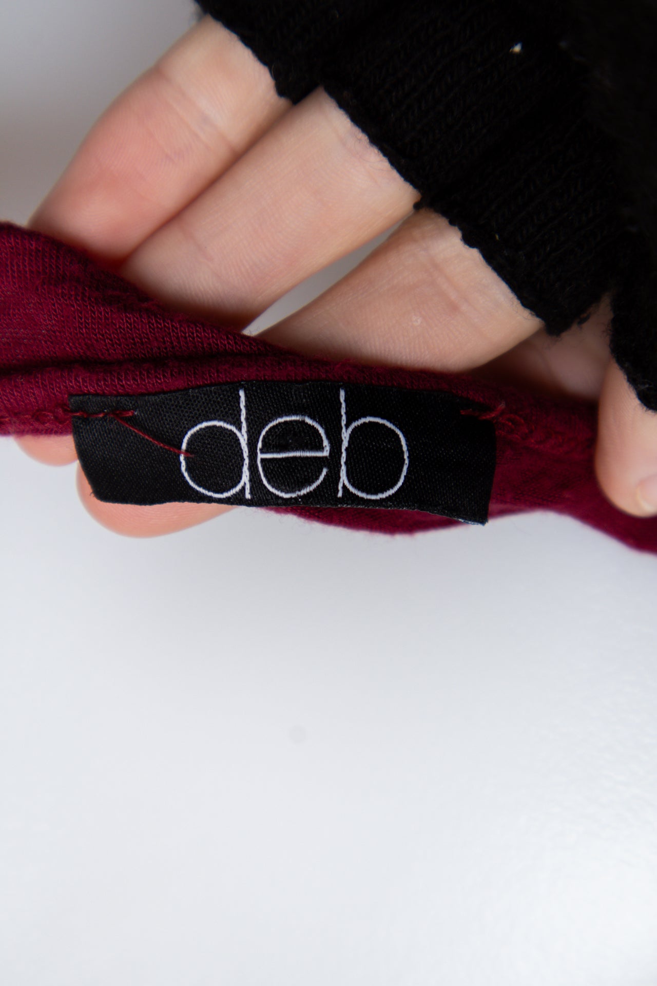 # Deb T-shirt Red | c. 193 | Size 10/12