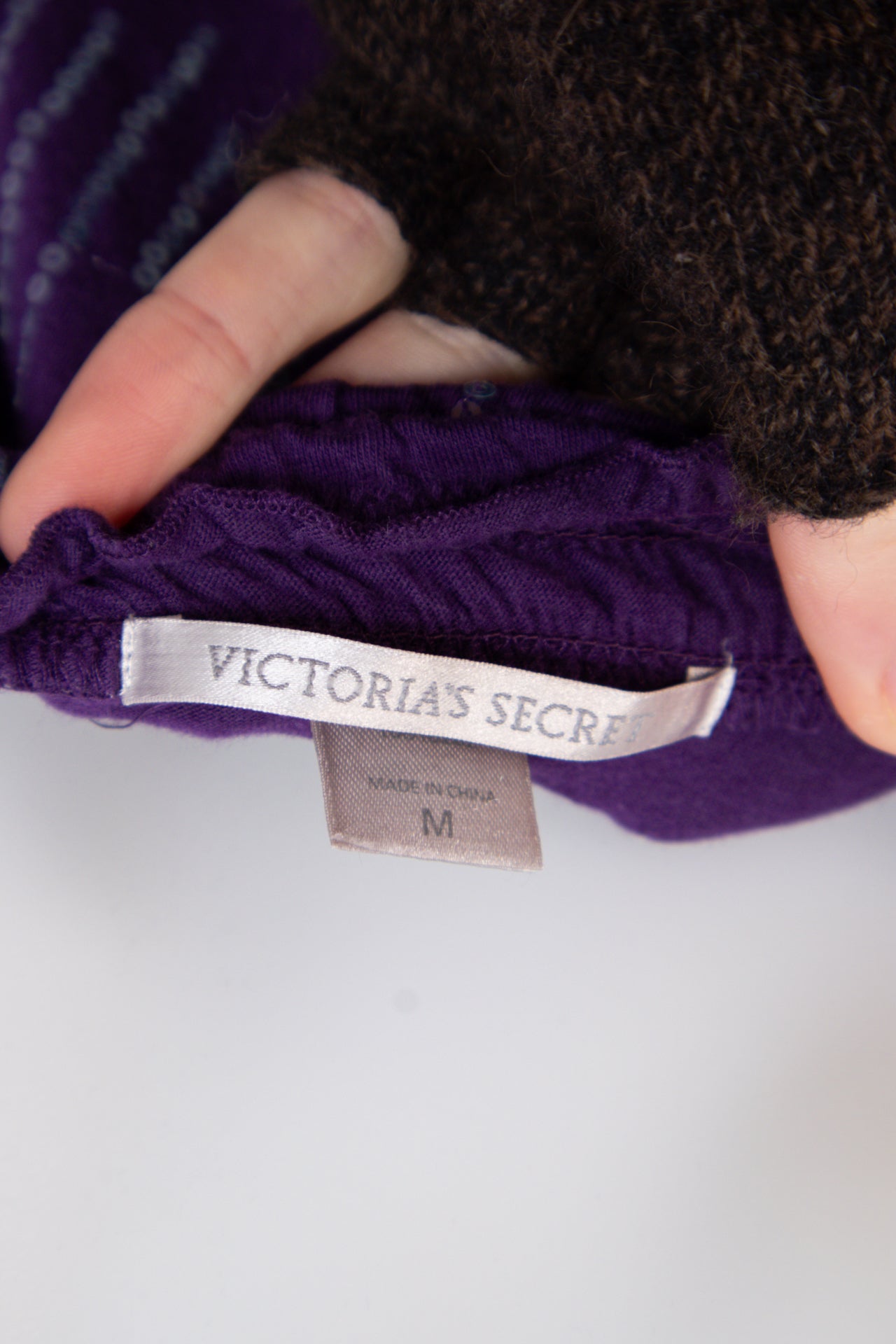 #037 Victoria's Secret Cami Top Purple | c. 202 | Size 8