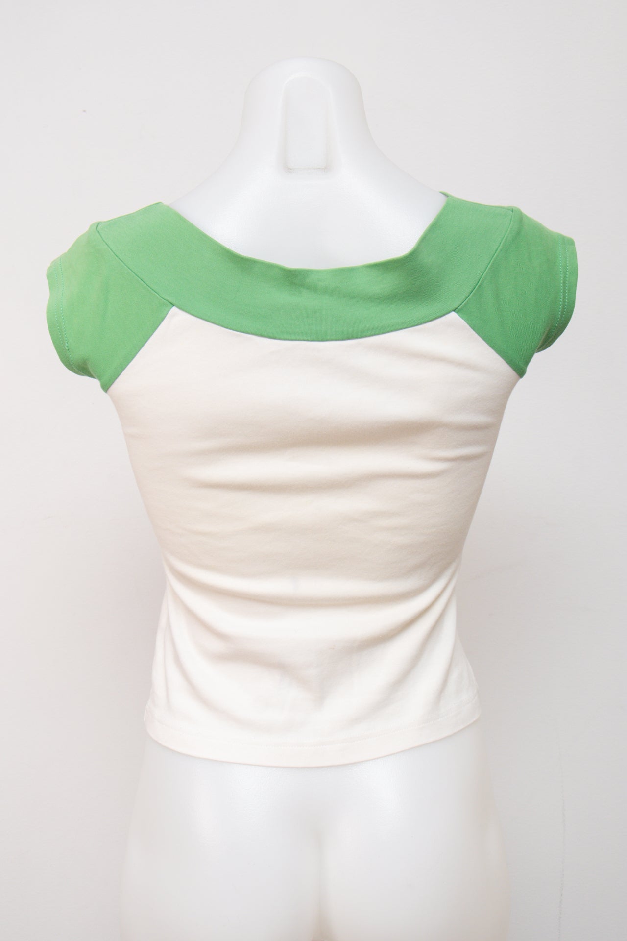 #157 Edc By Esprit Baby Tee White | c. 211 | Size 6