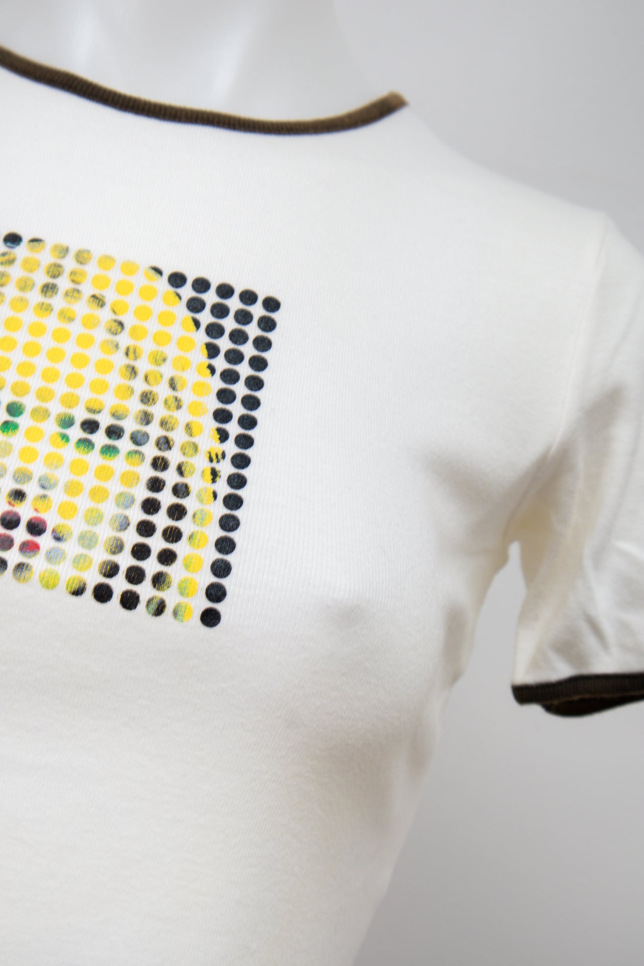 #69 Here & There T-shirt White | c. 198 | Size 8