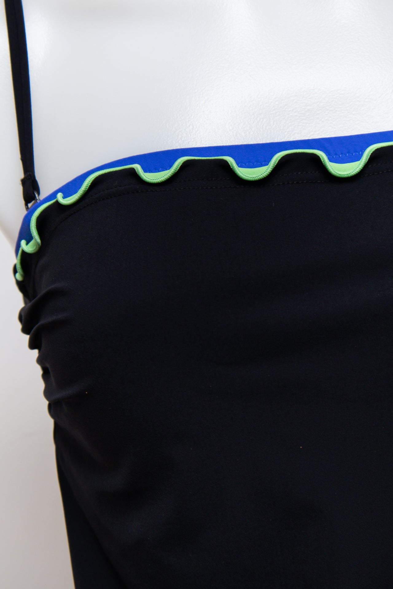 #143 Cami Top Black | c. 188 | Size 8