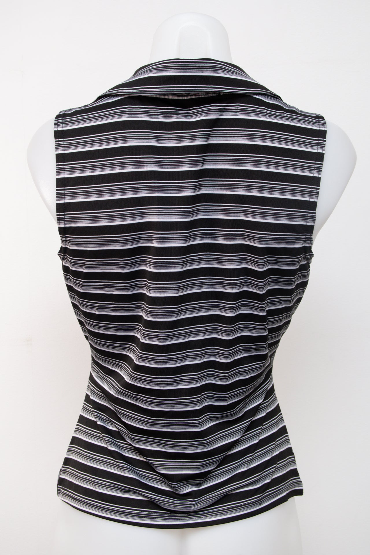 #110 I.n. San Francisco Tank Top Black | c. | Size 8