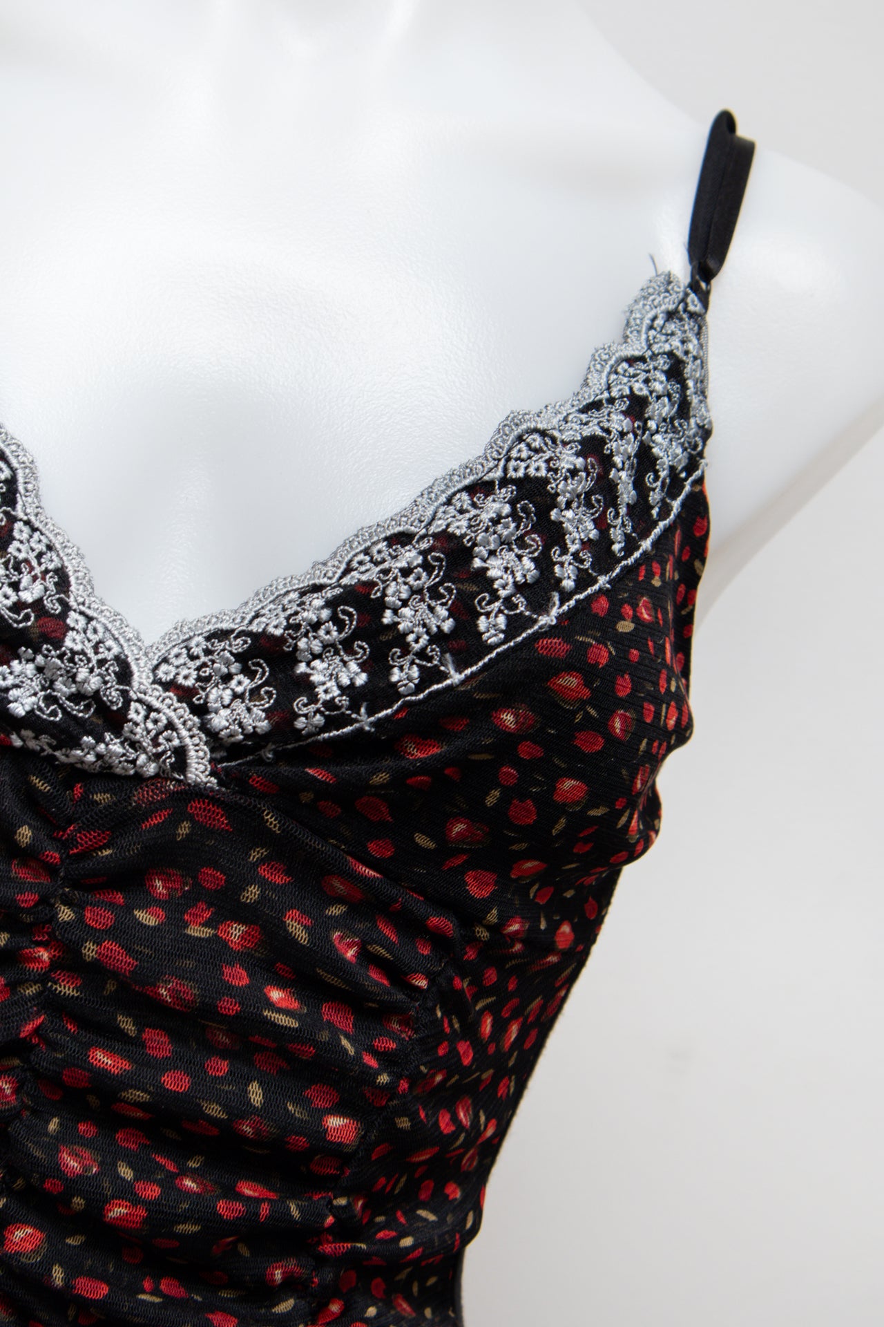 # Natural B Cami Top Black | c. 191 | Size 6