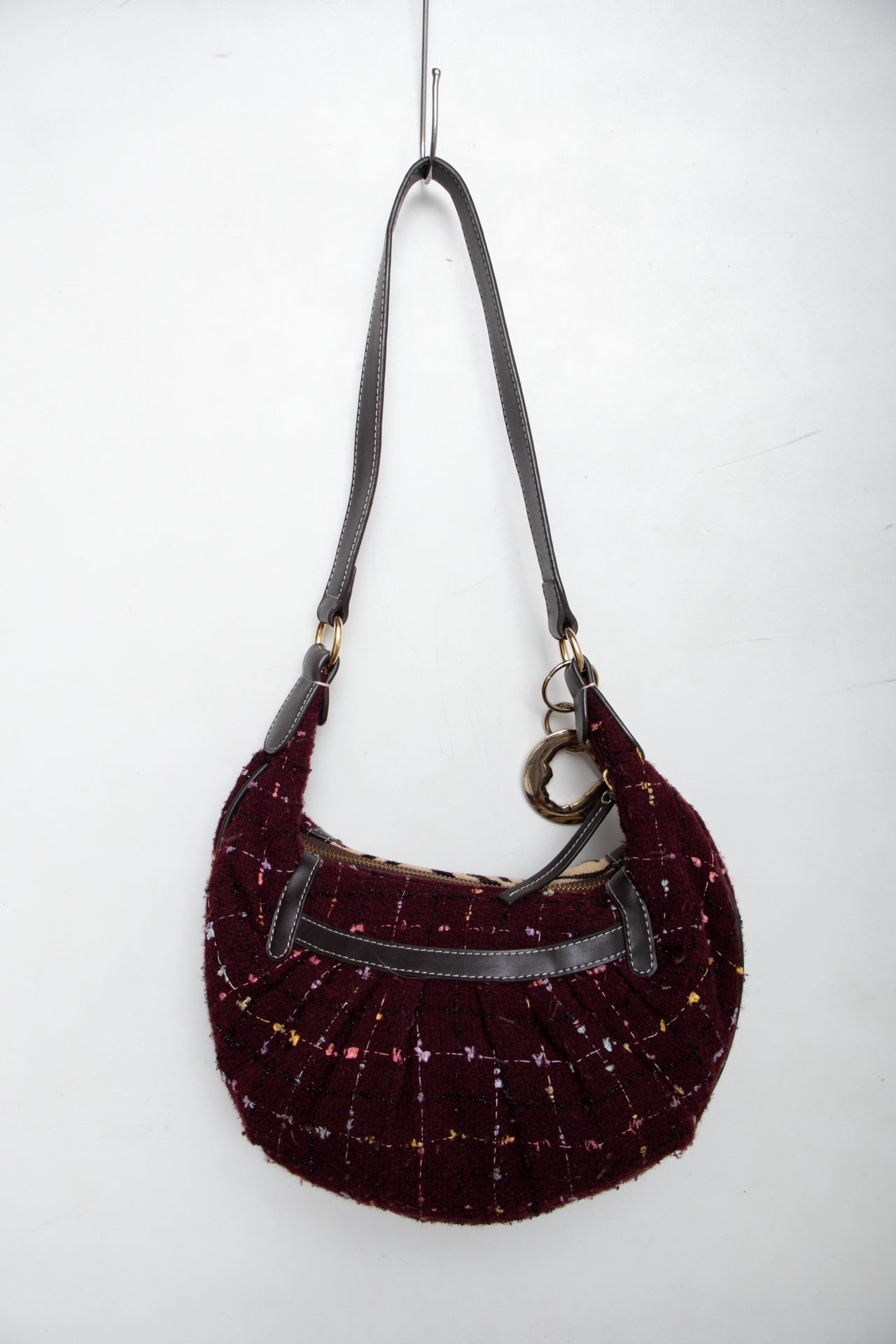 #182 Rugir By Charrie Shoulder Bag Red | c. 178 | Size