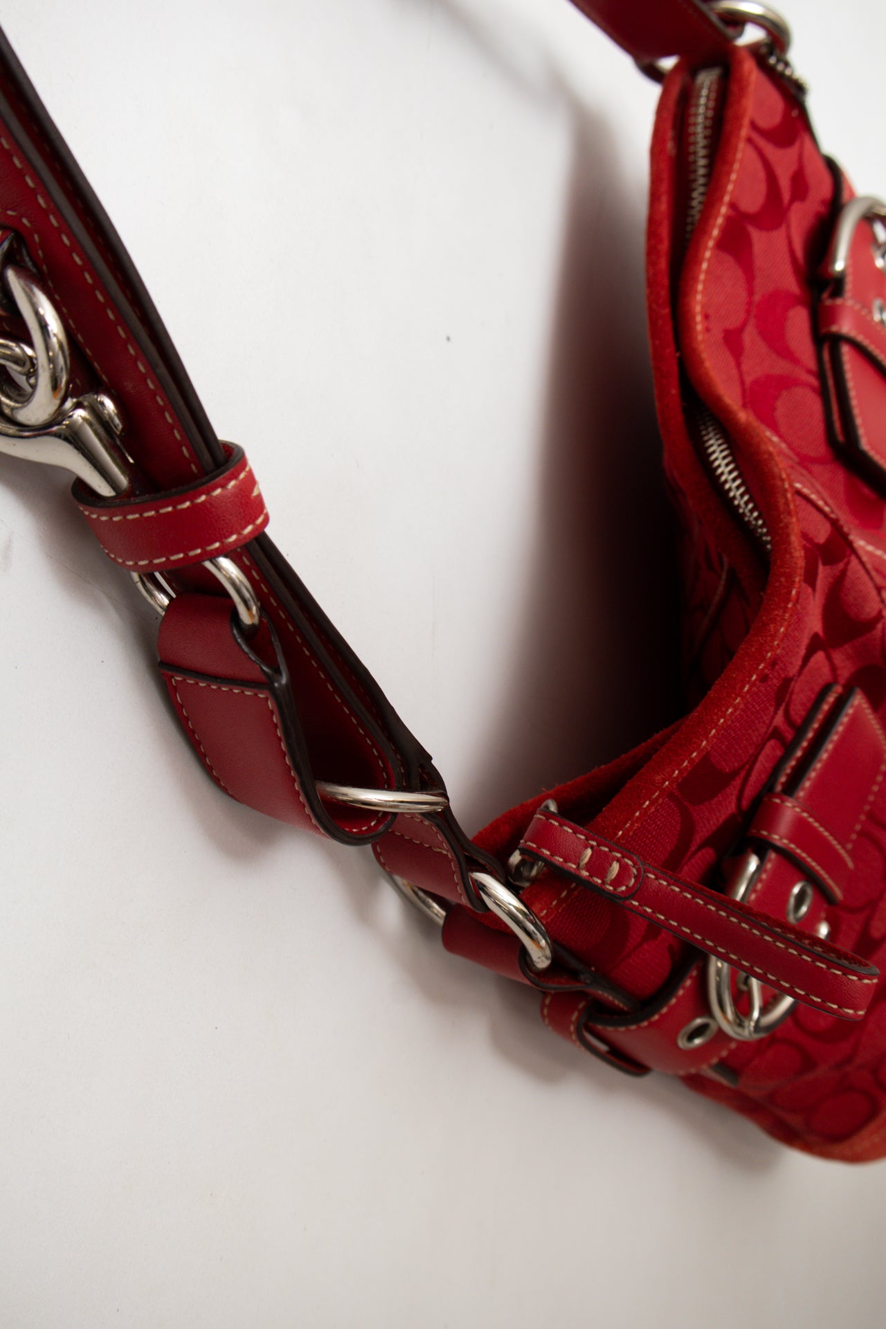 #141 Coach Shoulder Bag Red | c. 184 | Size