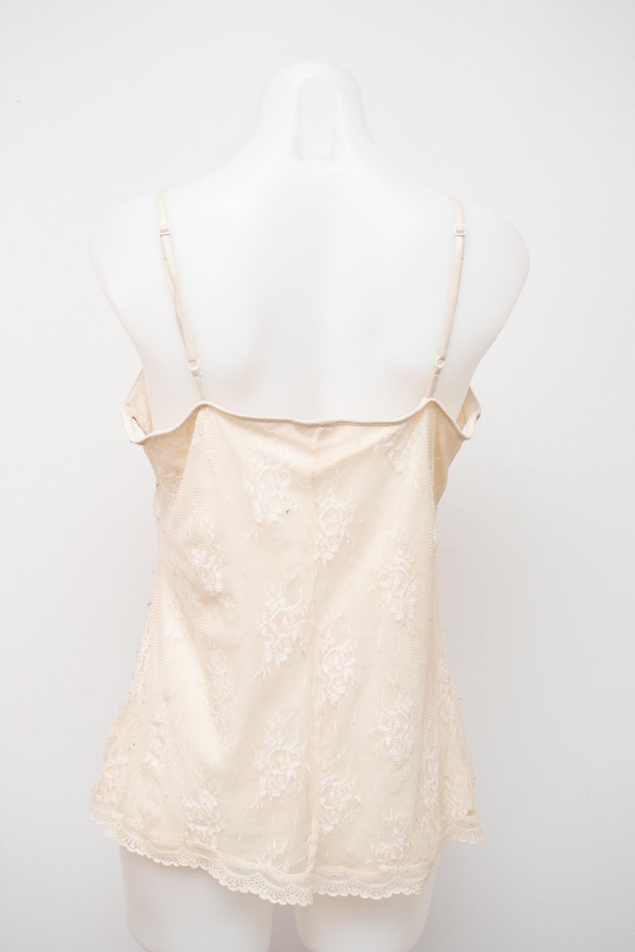 #027 Xhilaration Camisole Beige | c. 202 | Size 10