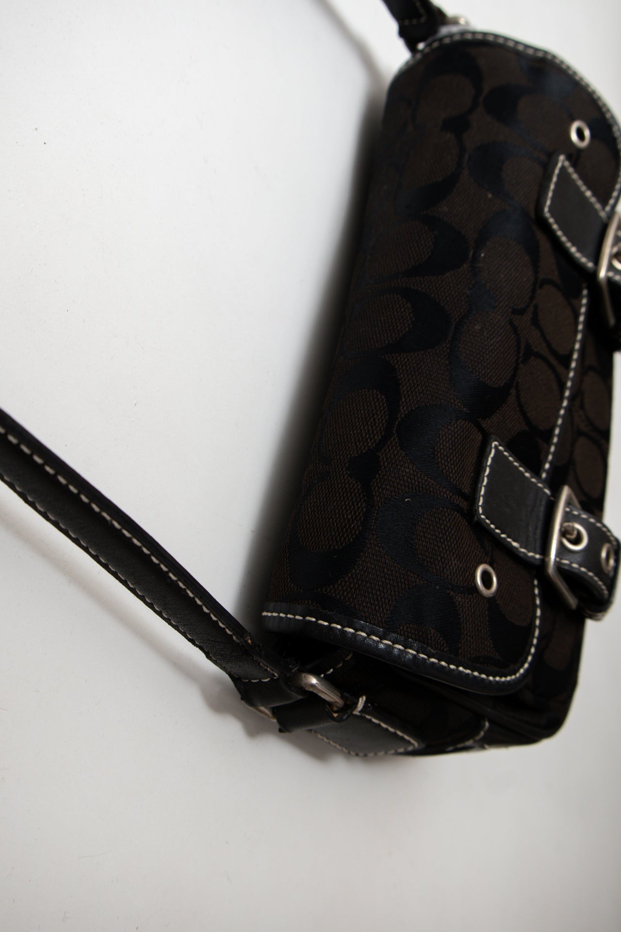 #172 Coach Shoulder Bag Black | c. 187 | Size