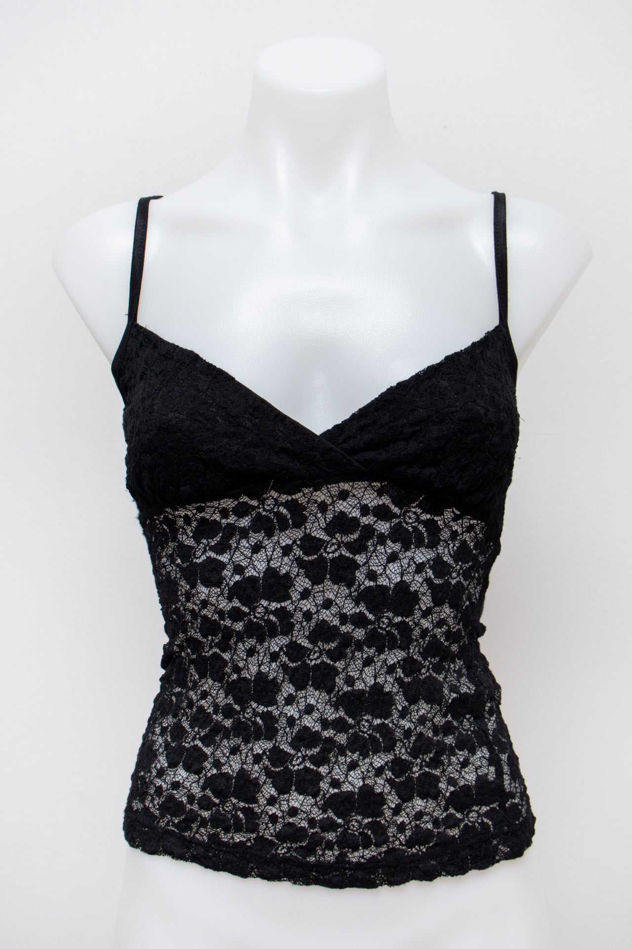 #09 Soprano Cami Top Black | c. 193 | Size 6/8