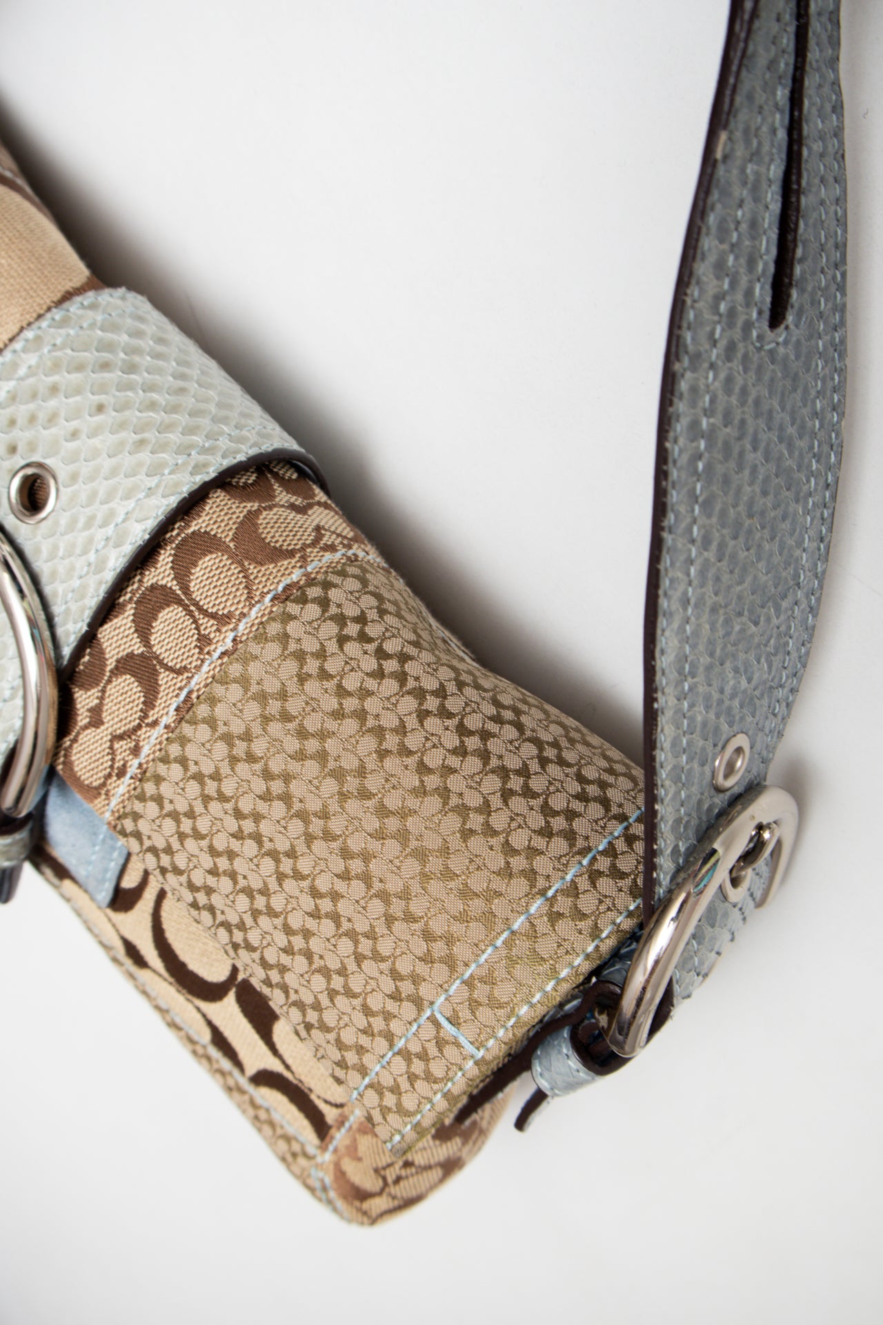 #138 Coach Shoulder Bag Brown | c. | Size
