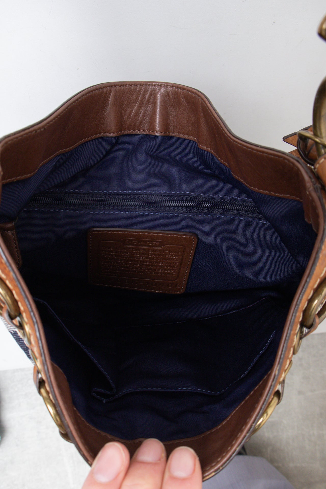 #213 Coach Shoulder Bag Blue | c. 199 | Size