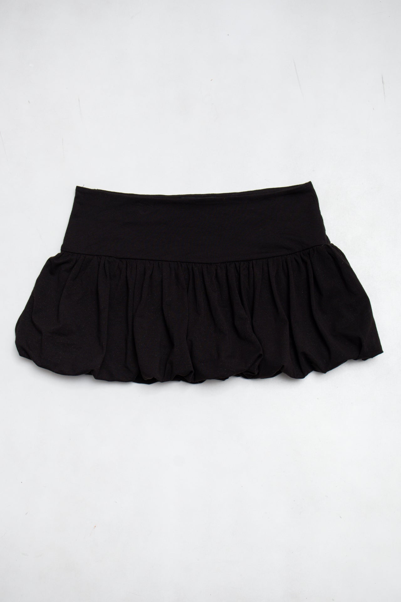 #142 Cutie Beauty Skirt Black | c. 196 | Size