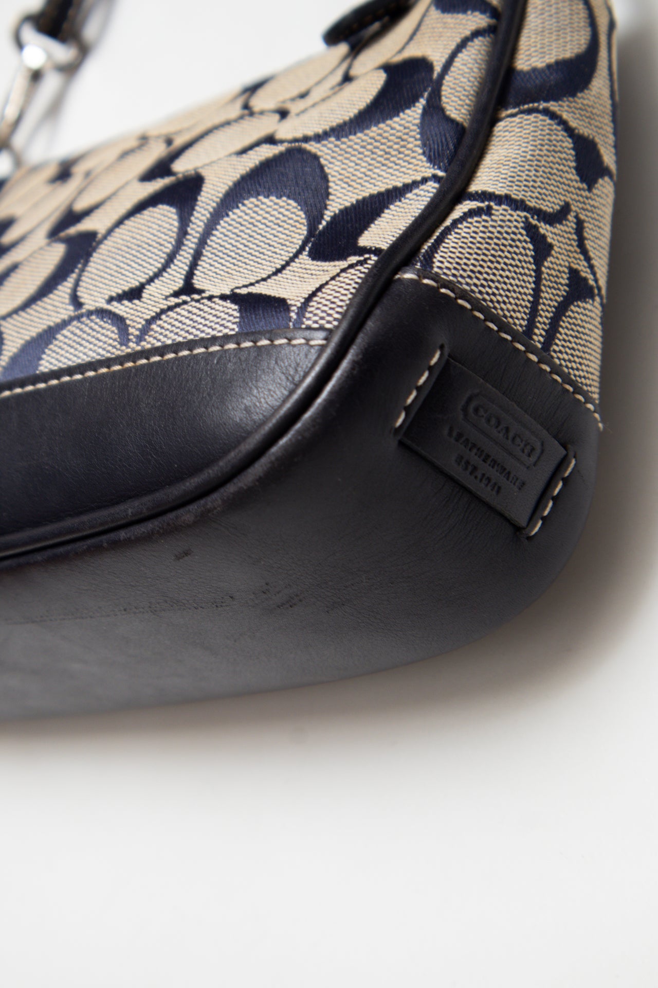 #166 Coach Shoulder Bag Blue | c. 187 | Size