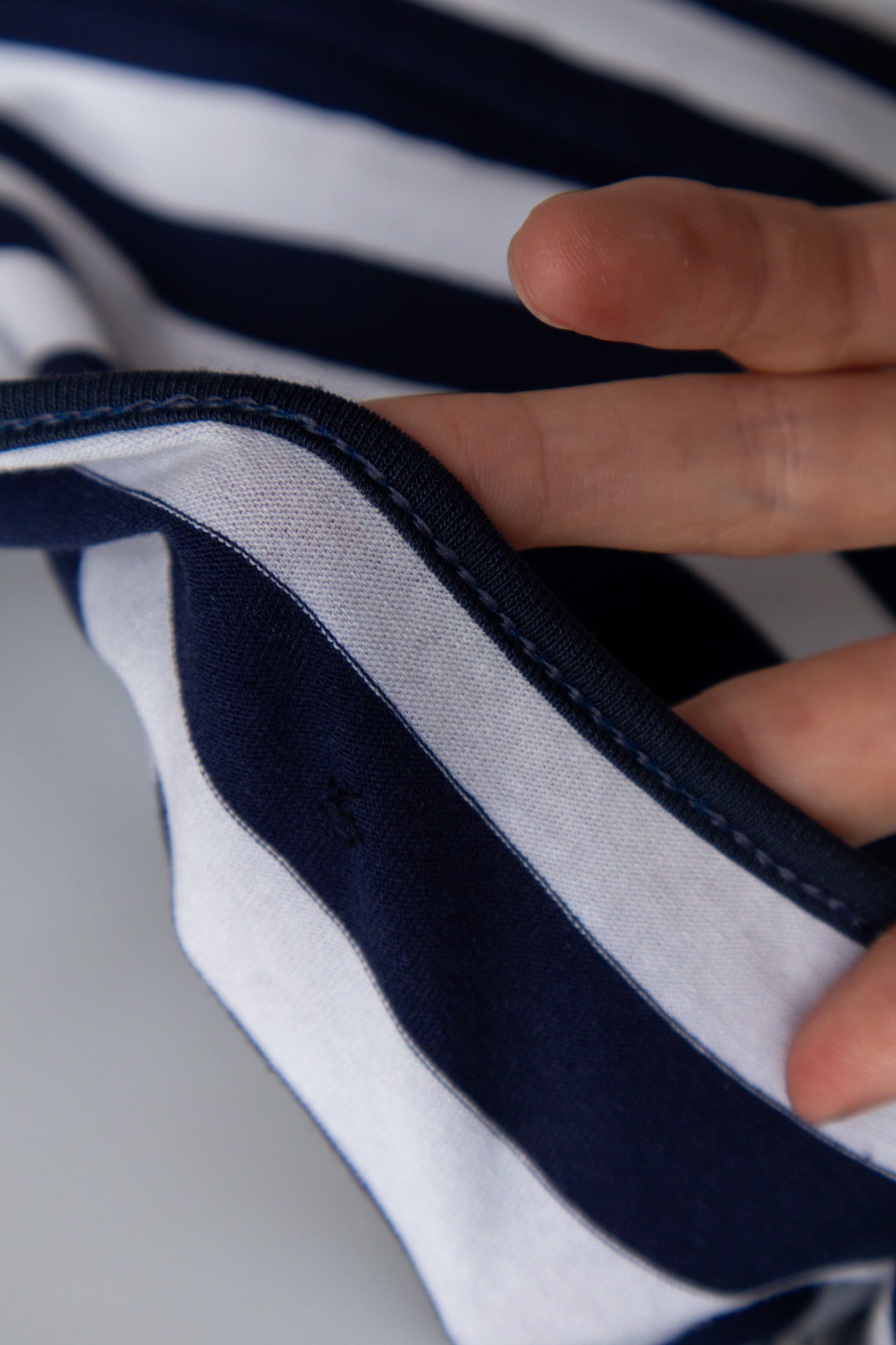 #102 Halter Top Navy | c. 185 | Size 8