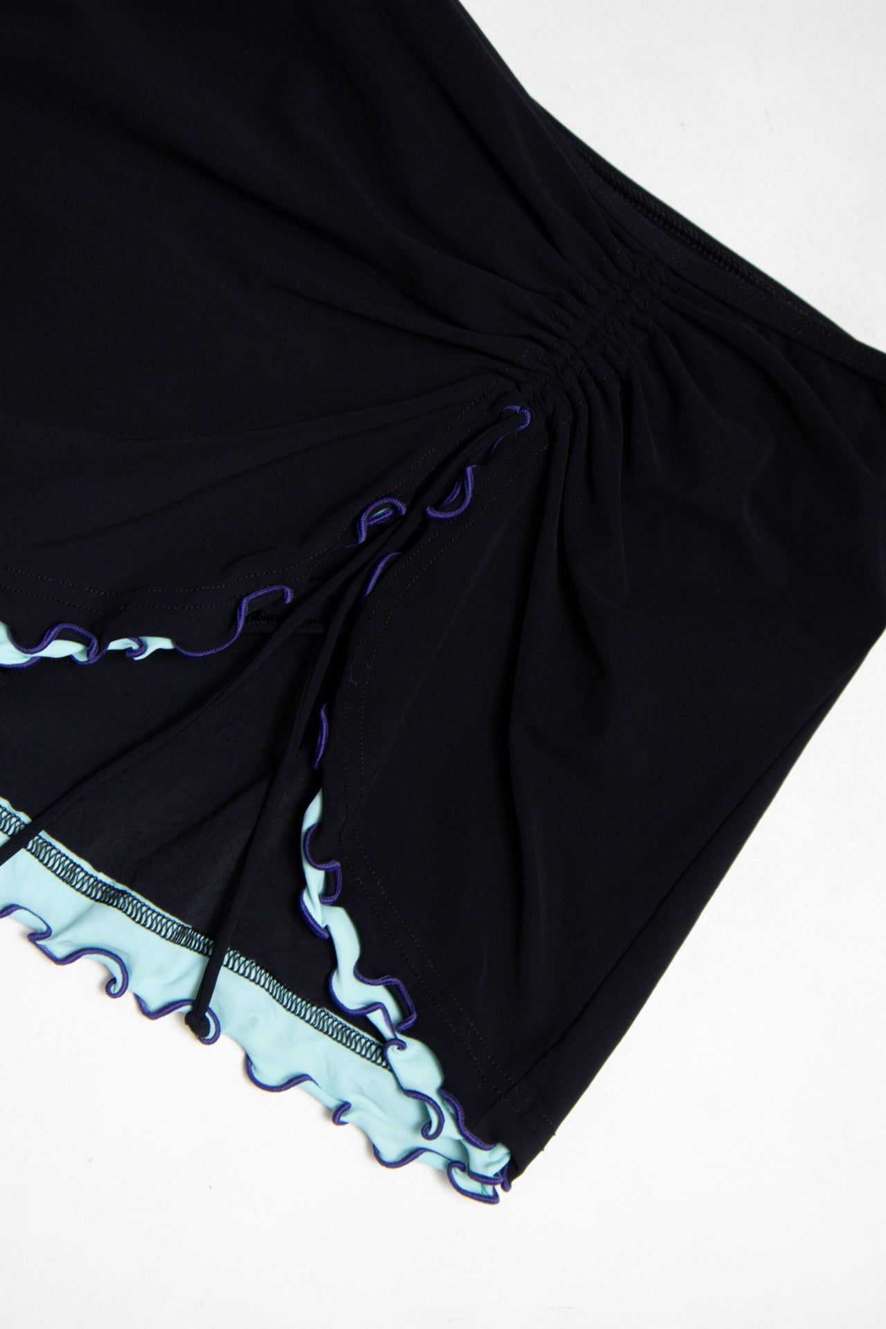 #14 Profile Mini Skirt Black | c. 188 | Size 8