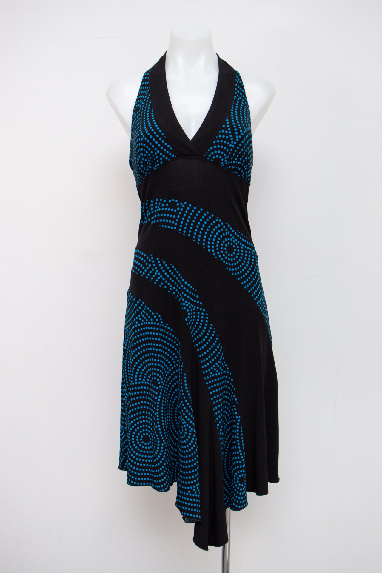 #149 Love Tease Halter Top Black | c. 195 | Size 8