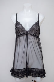 #105 Victoria's Secret Cami Black | c. 210 | Size 8