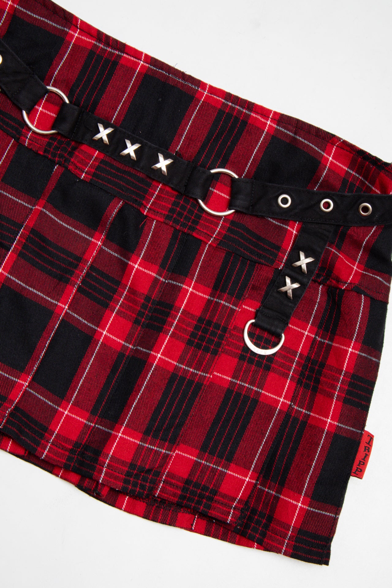 #068 Tripp Mini Skirt Red | c. 204 | Size 12/14
