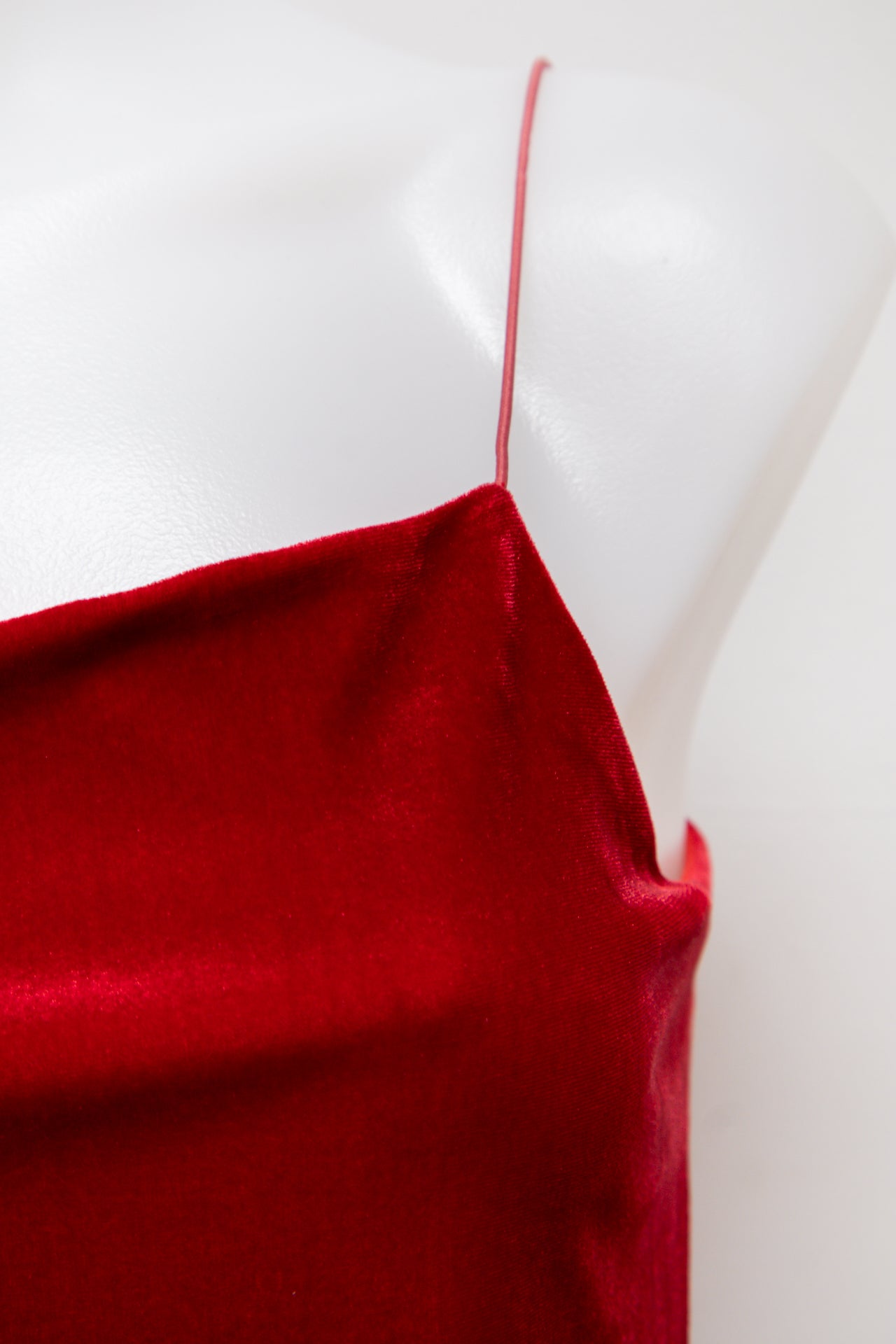 #96 Cami Top Red | c. 187 | Size 8