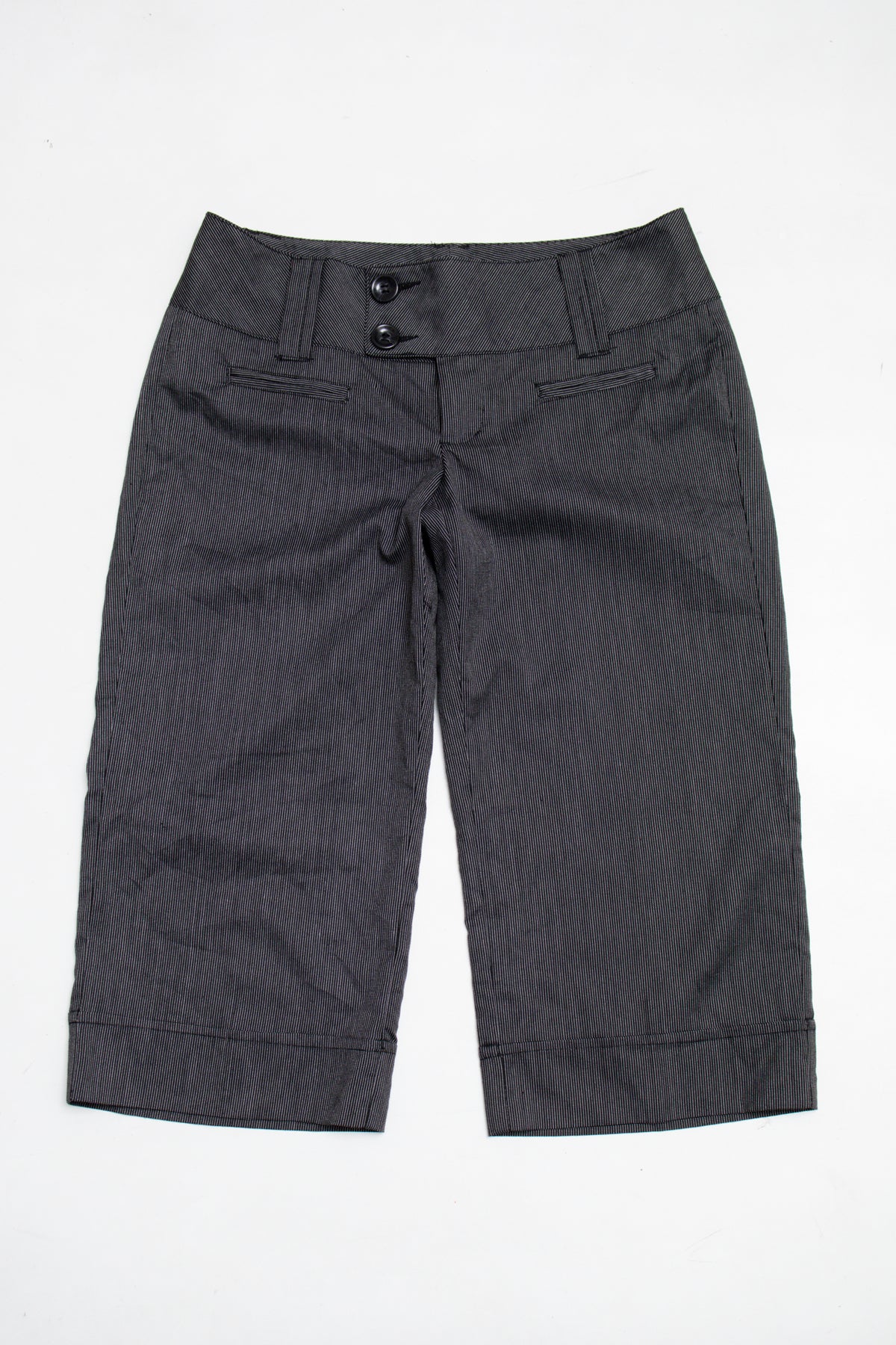 #100 Spacegirly Capris Black | c. 209 | Size 8