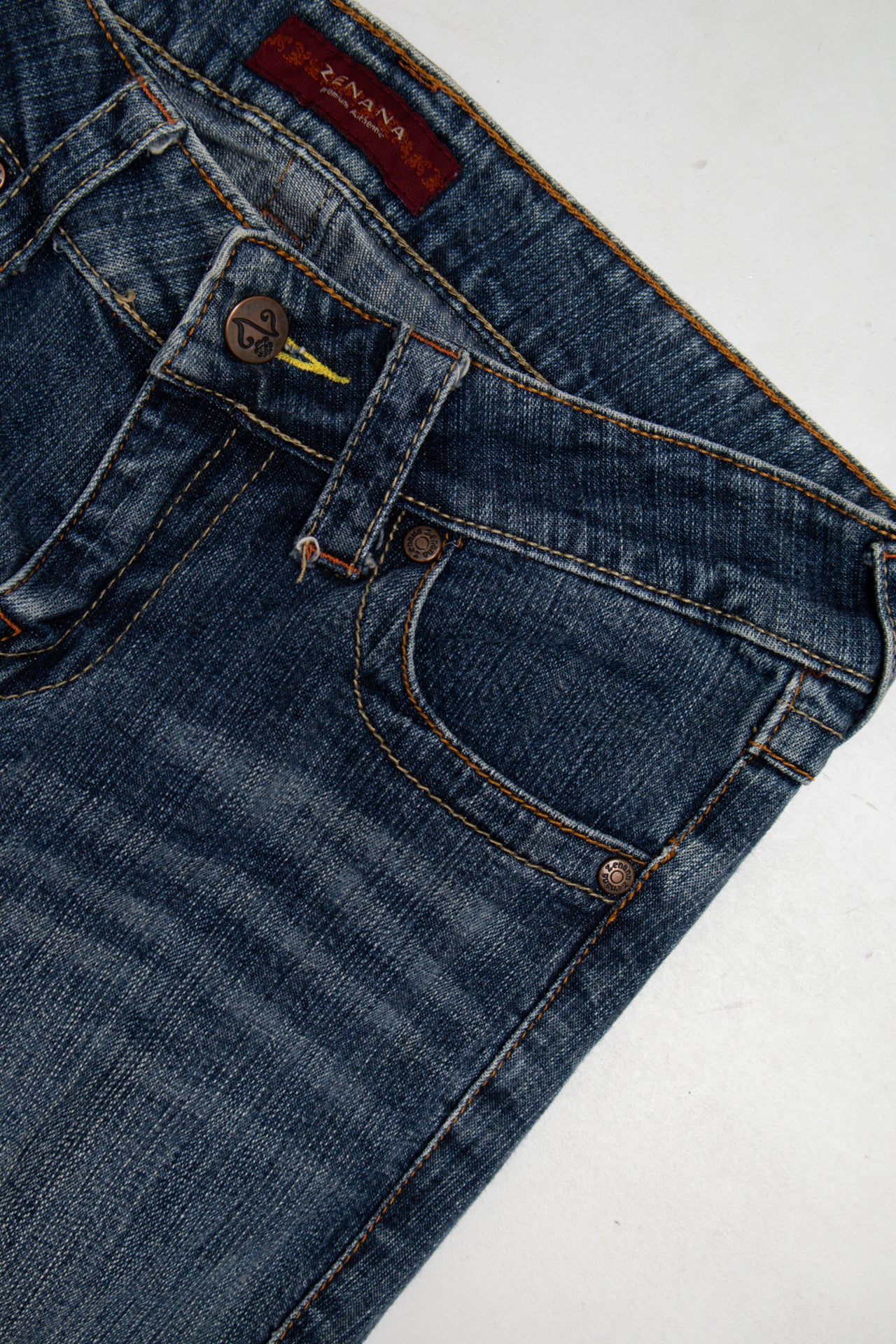 #133 Zenaana Jeans Blue | c. 197 | Size 6