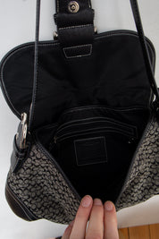 #169 Coach Shoulder Bag Black | c. 206 | Size