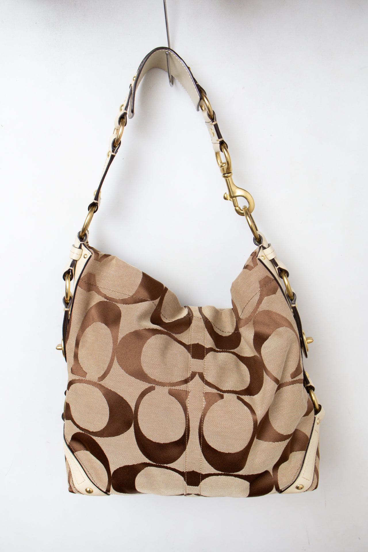 #197 Coach Shoulder Bag Brown | c. 198 | Size
