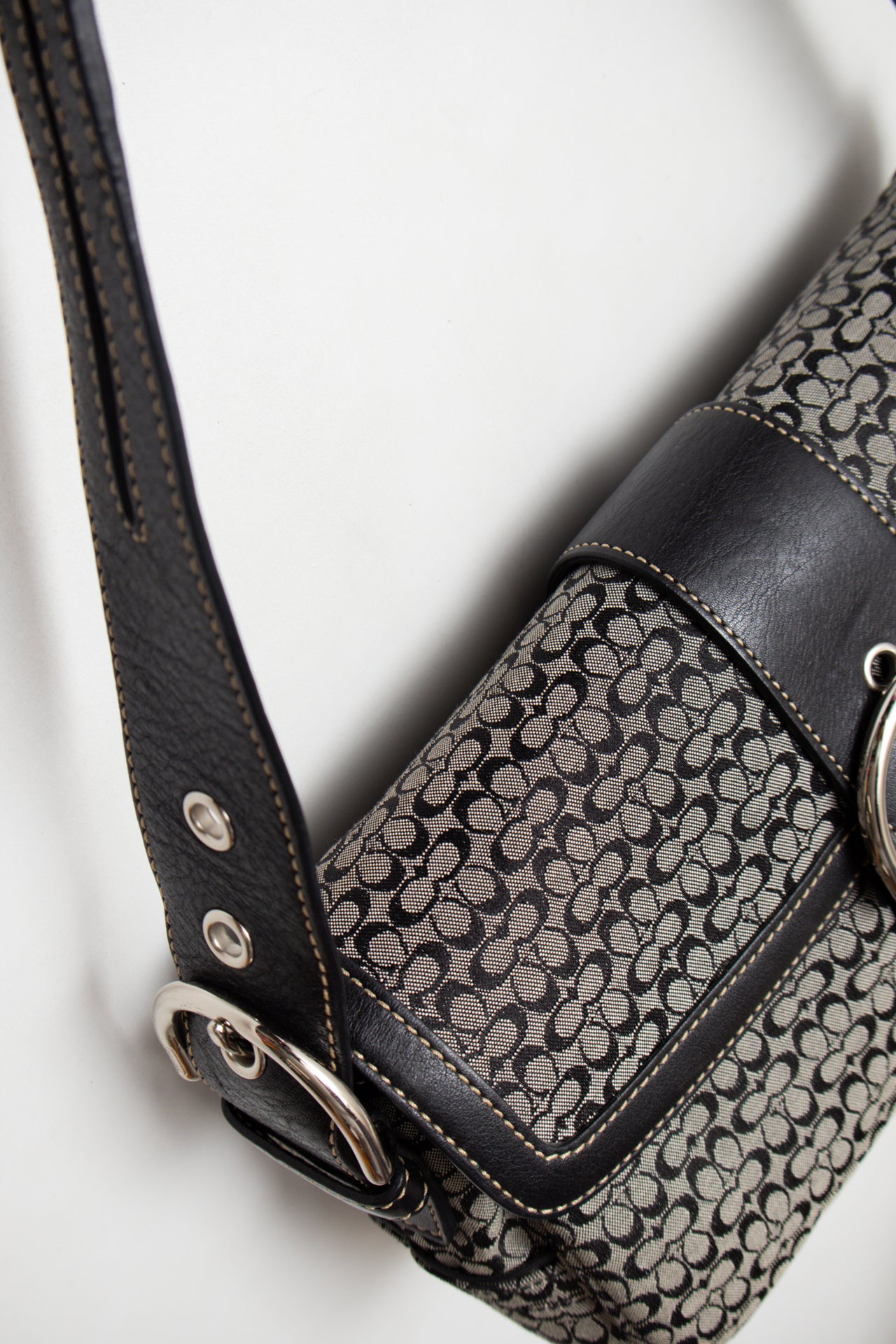 # Coach Shoulder Bag Black | c. | Size