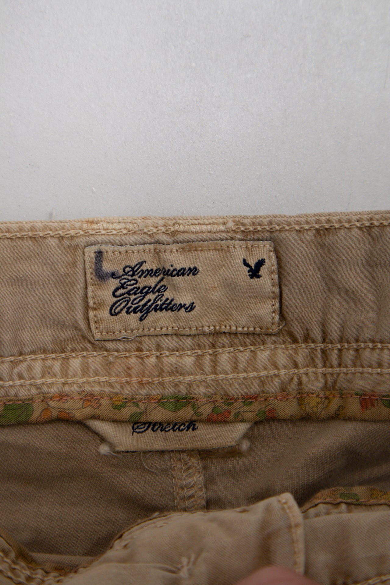 #132 American Eagle Outfitters Shorts Beige | c. 196 | Size 6