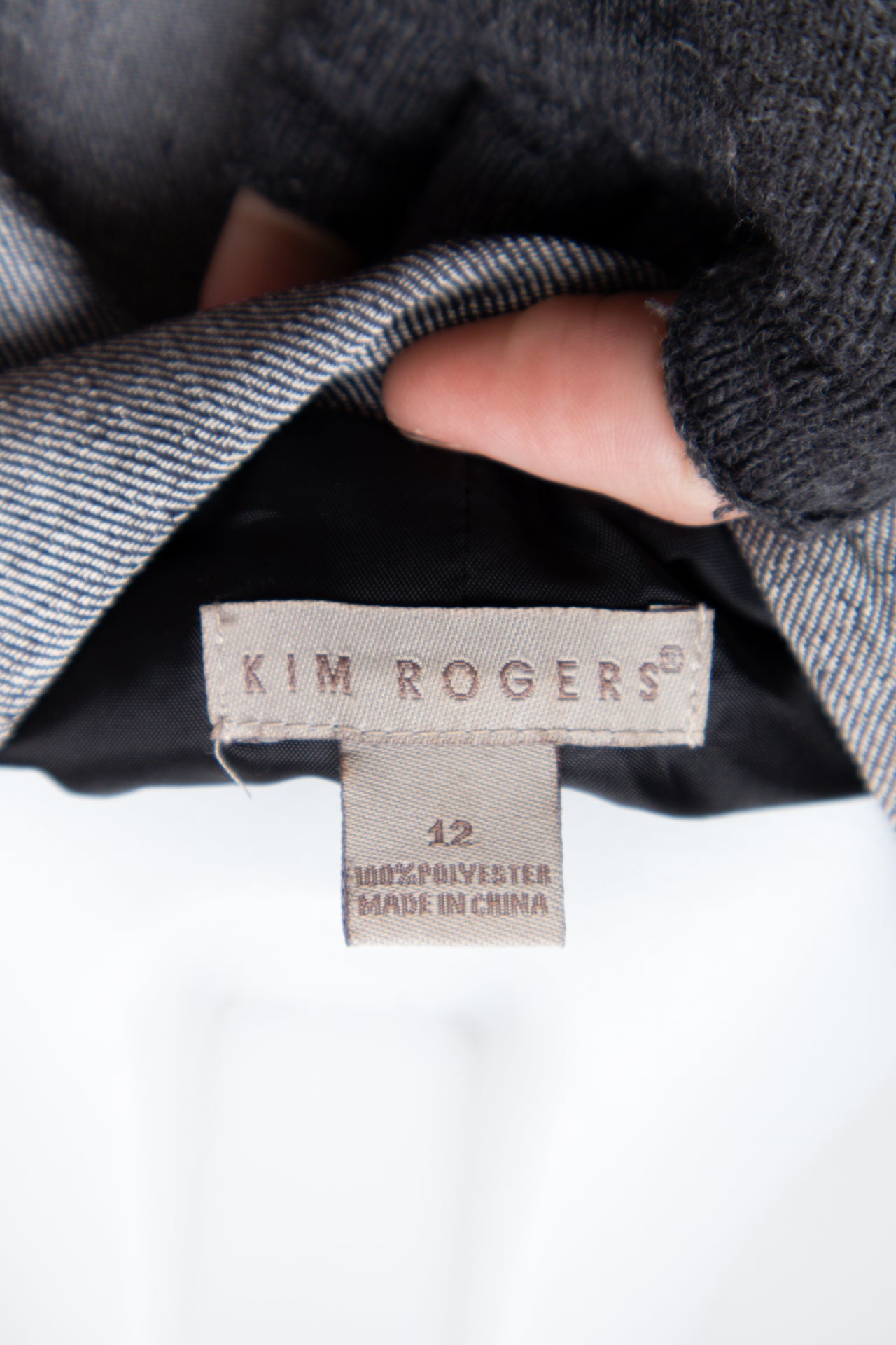 #119 Kim Rogers T-shirt Gray | c. 192 | Size 12