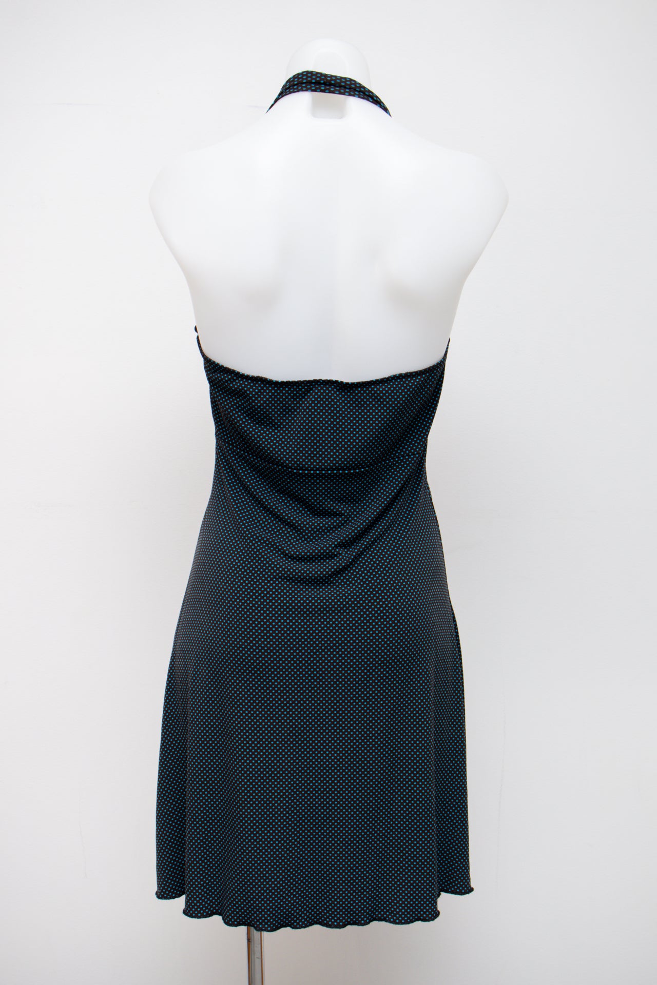 #118 Lipstik Cami Top Black | c. 197 | Size 8