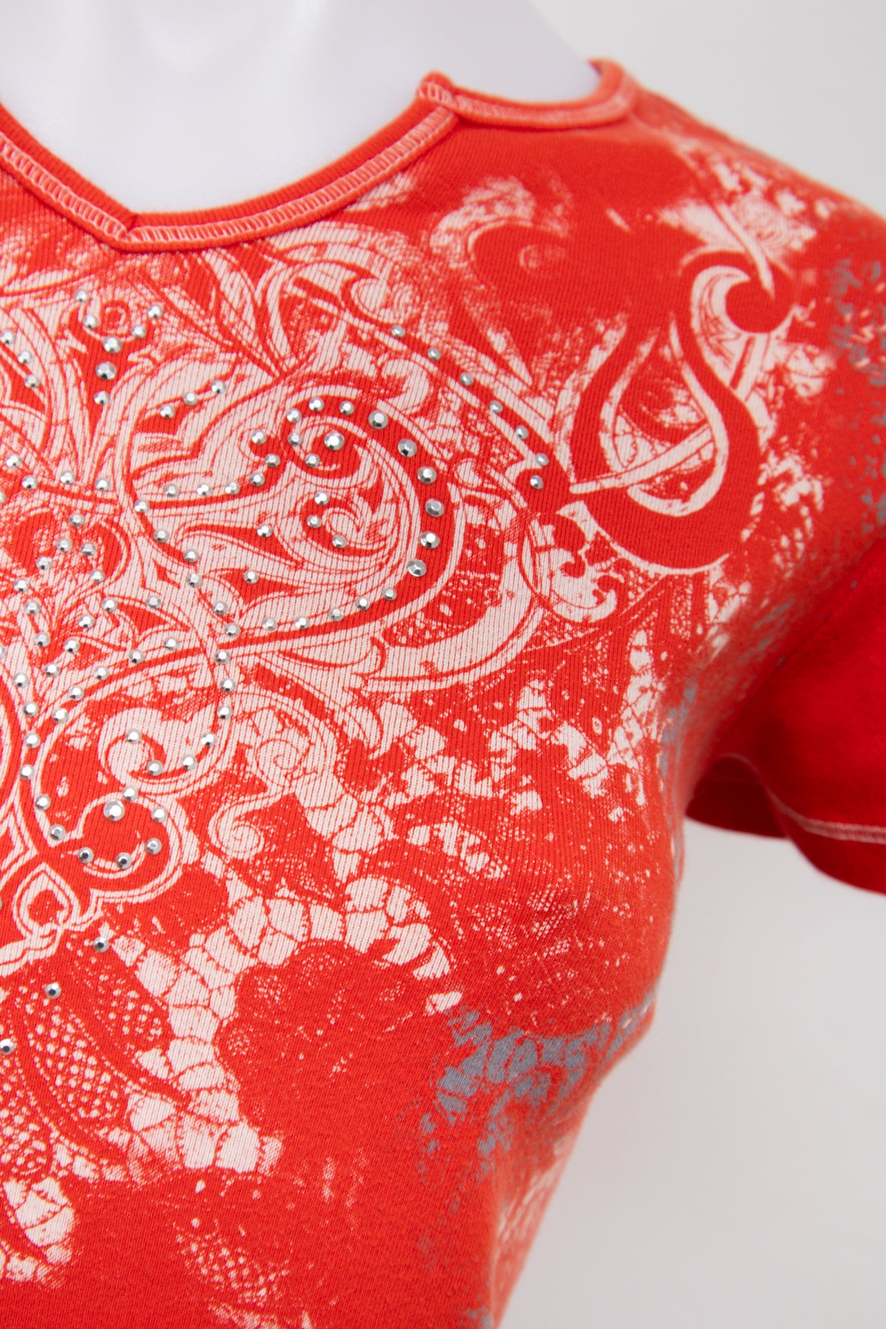 #47 Eristopher & Banks T-shirt Red | c. 195 | Size 10/12