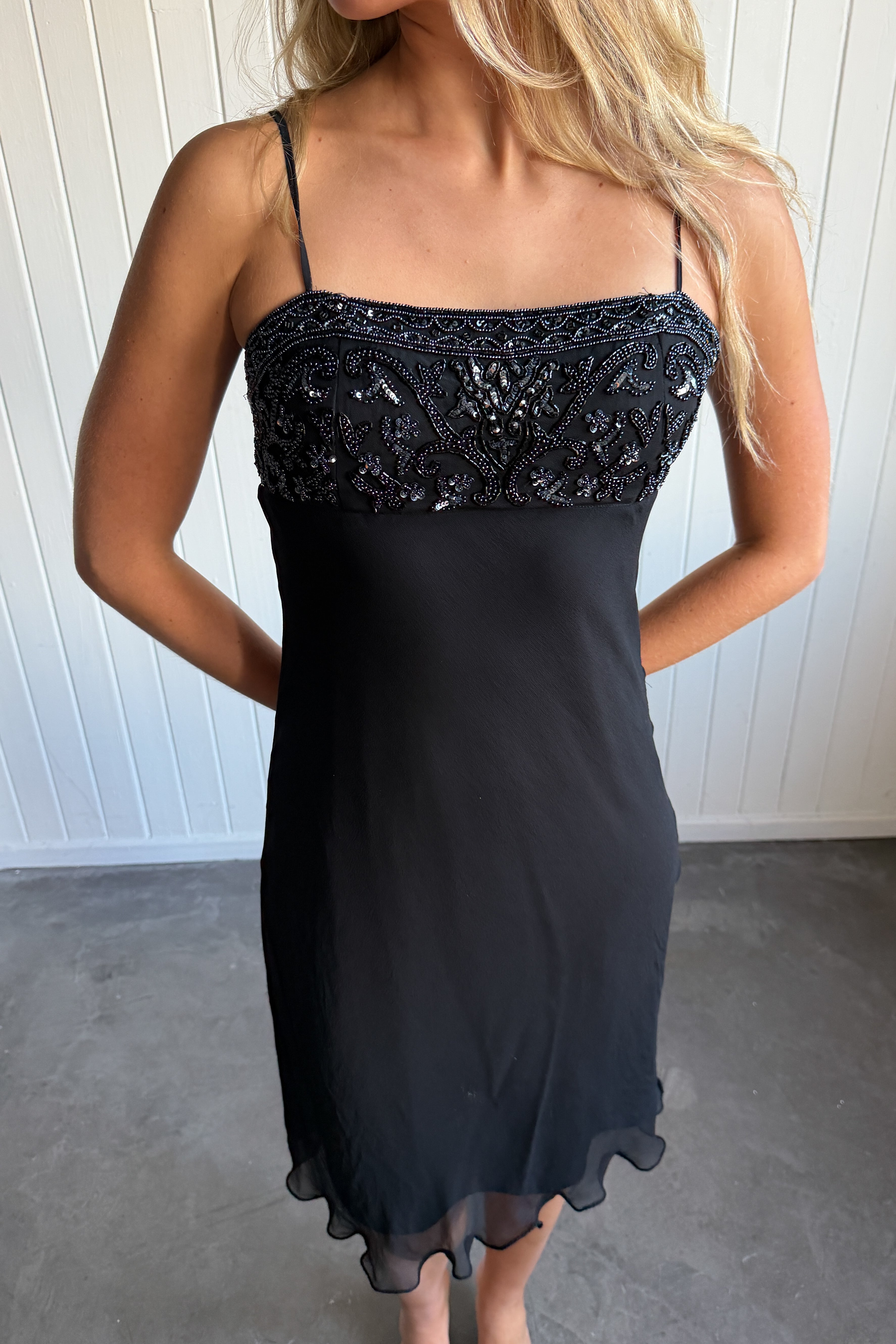 #184 Steivay Gown Black | c. 208 | Size 10