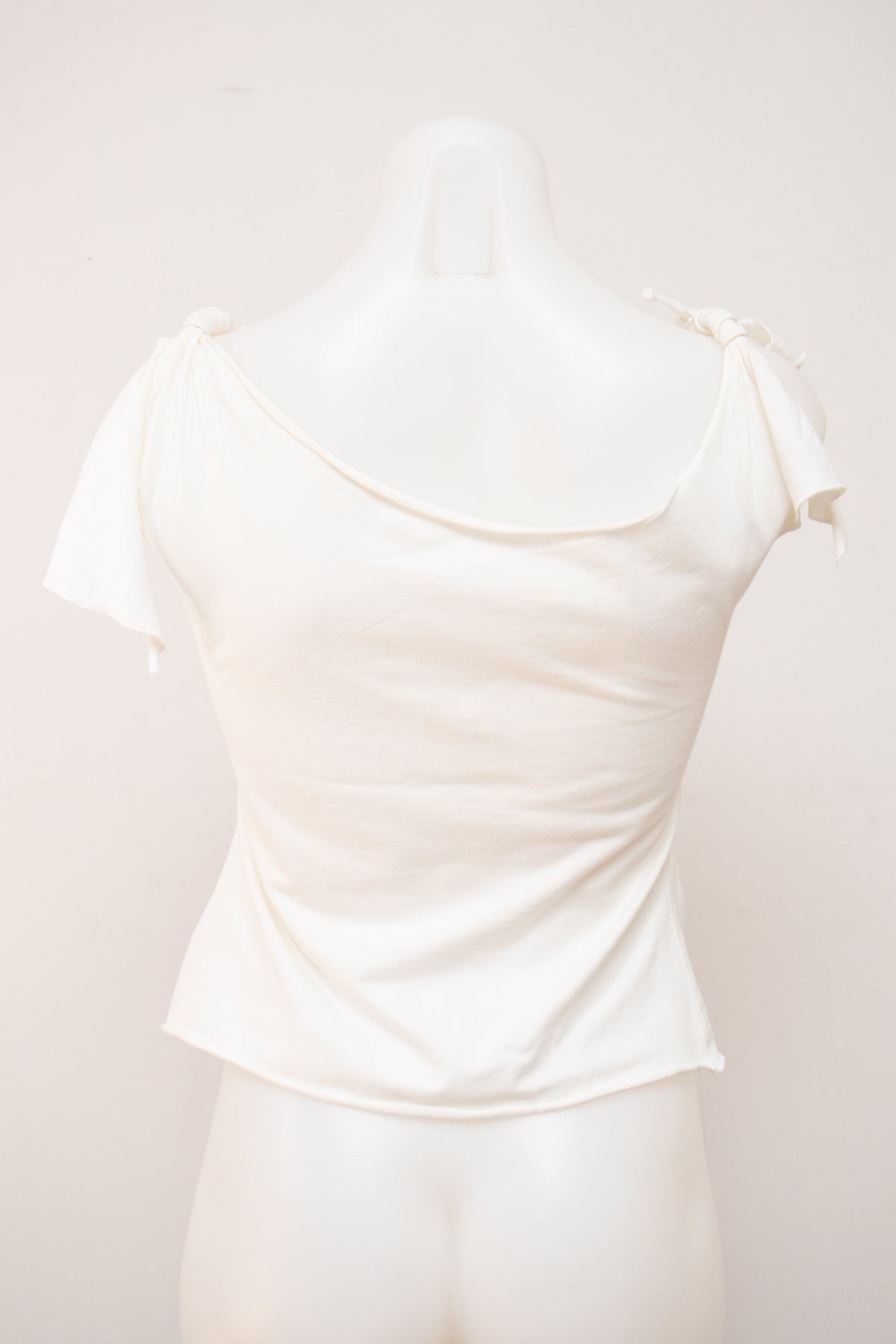#061 T-shirt White | c. | Size 8