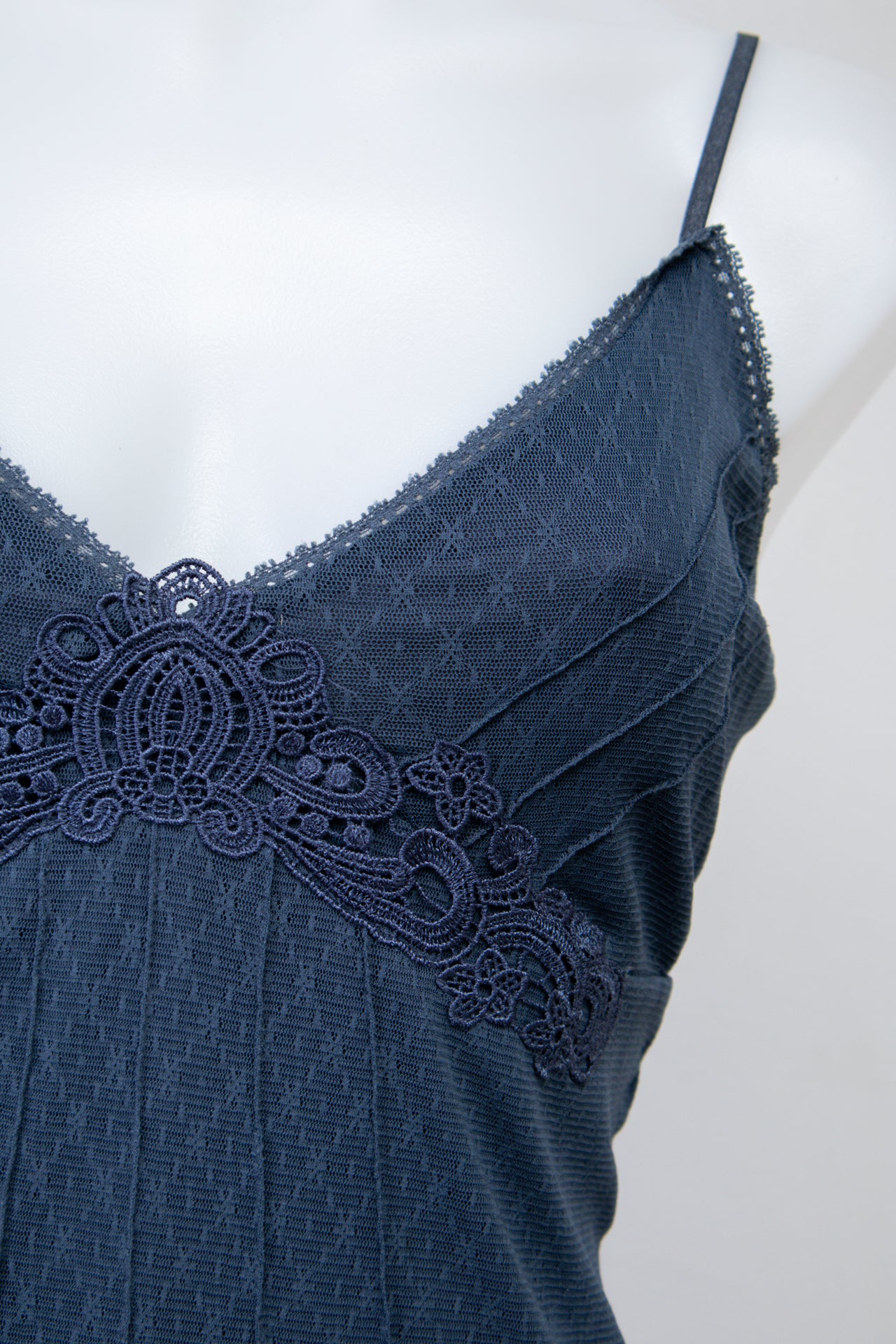 #036 Cami Top Navy | c. 200 | Size 12