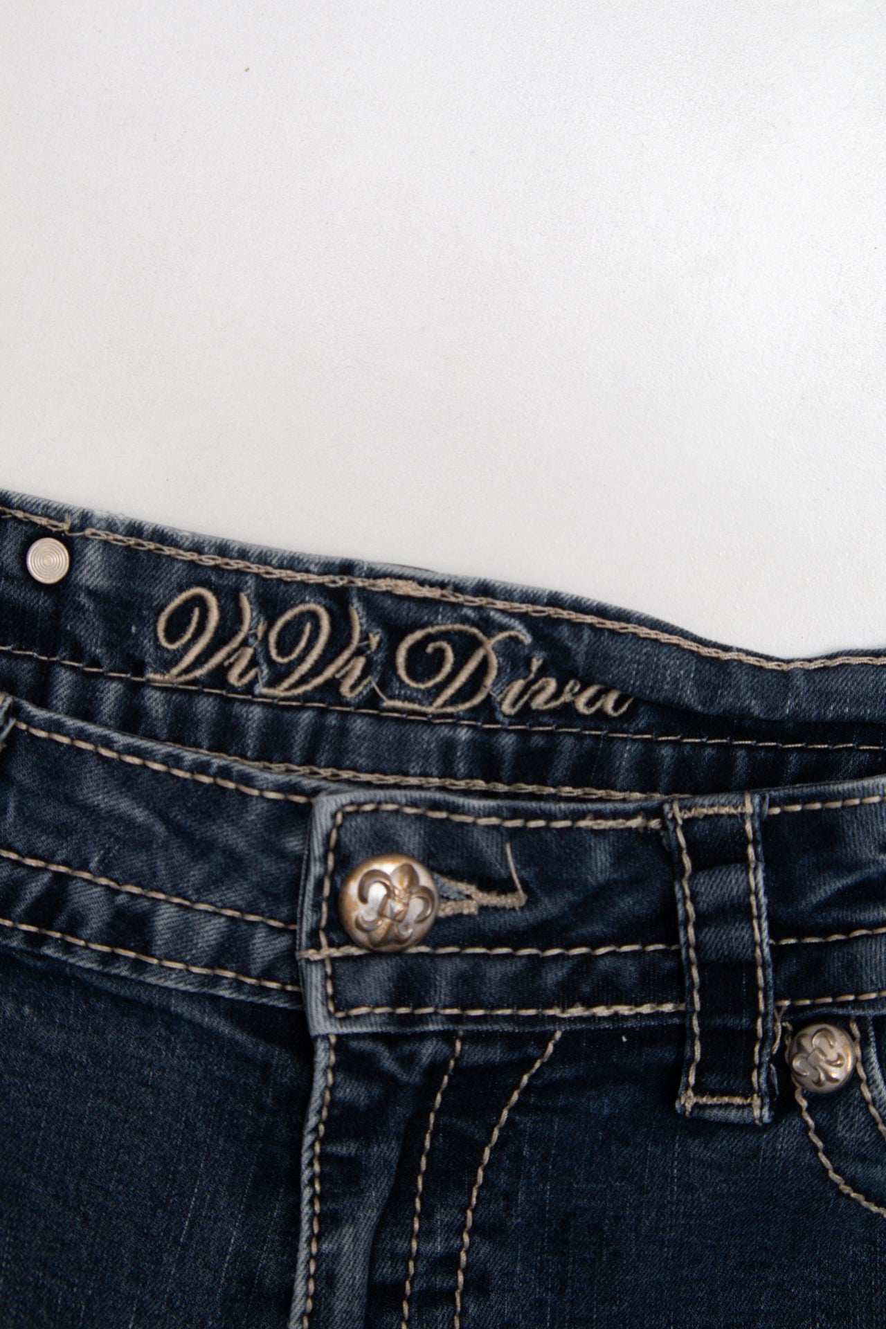 #099 ViVi Diva Capris Blue | c. 211 | Size 8