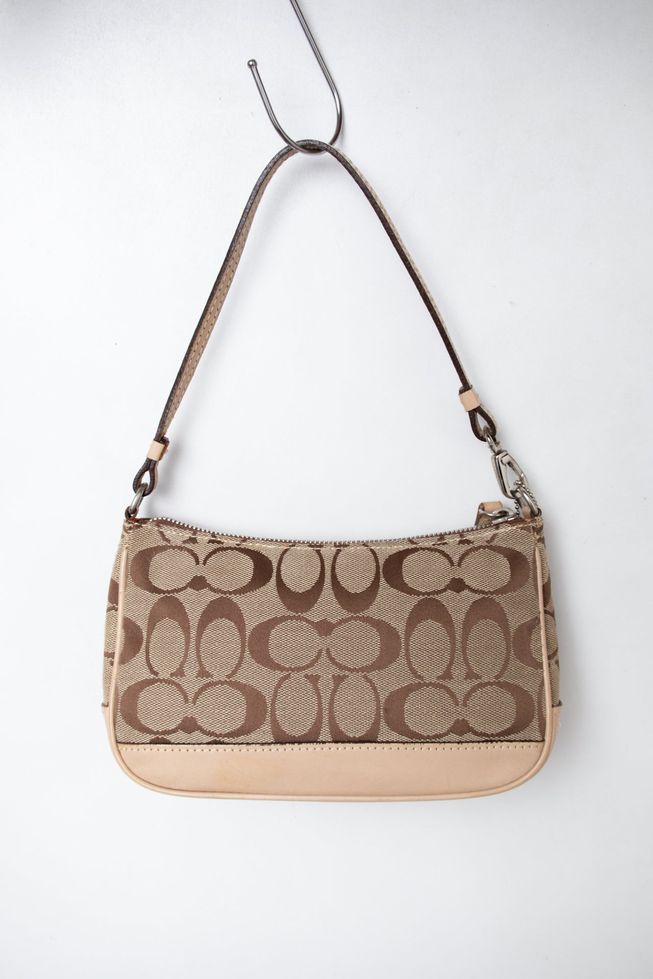 #193 Coach Shoulder Bag Brown | c. 198 | Size