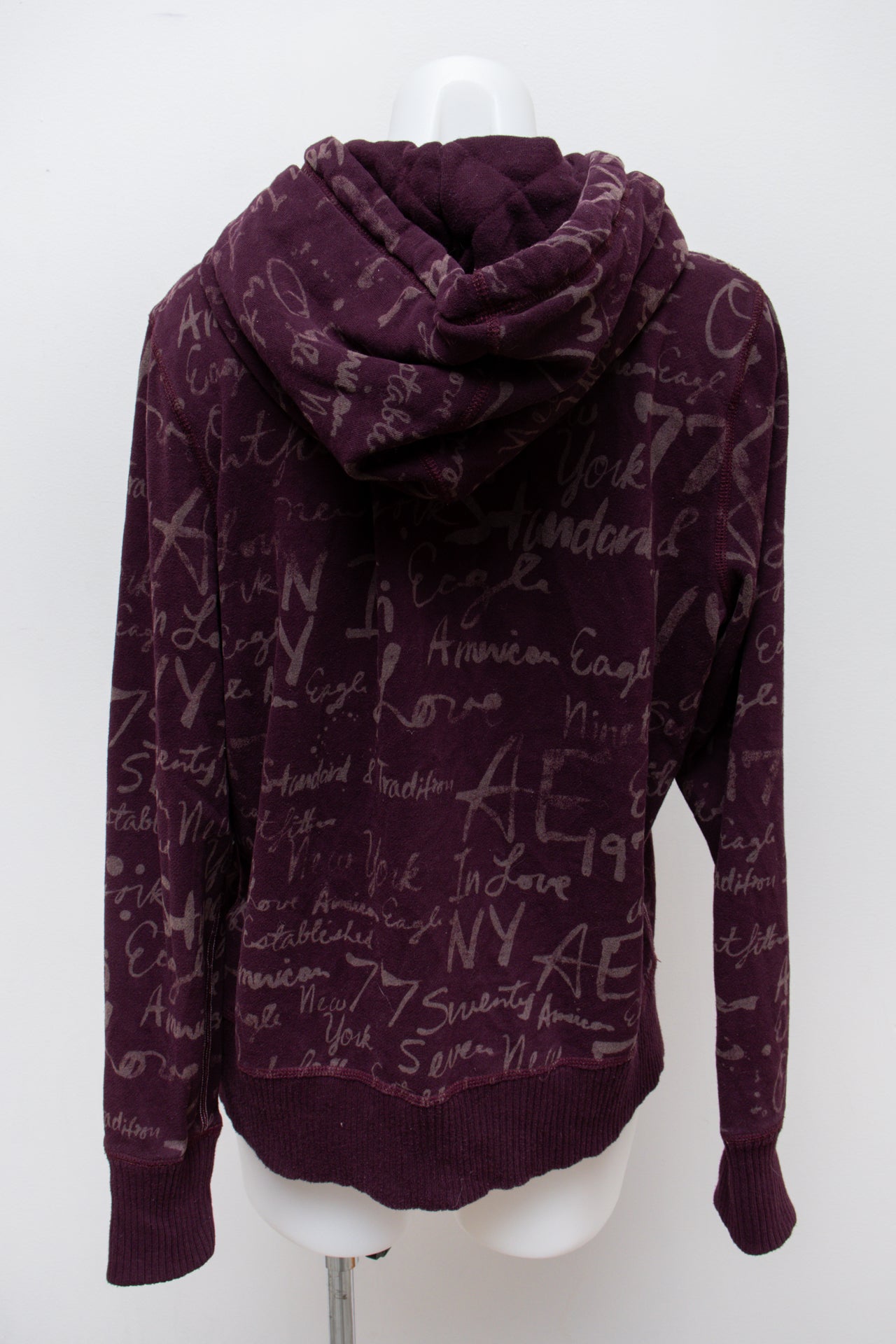 #87 American Eagle Outfitters T-shirt Purple | c. 192 | Size 10/12