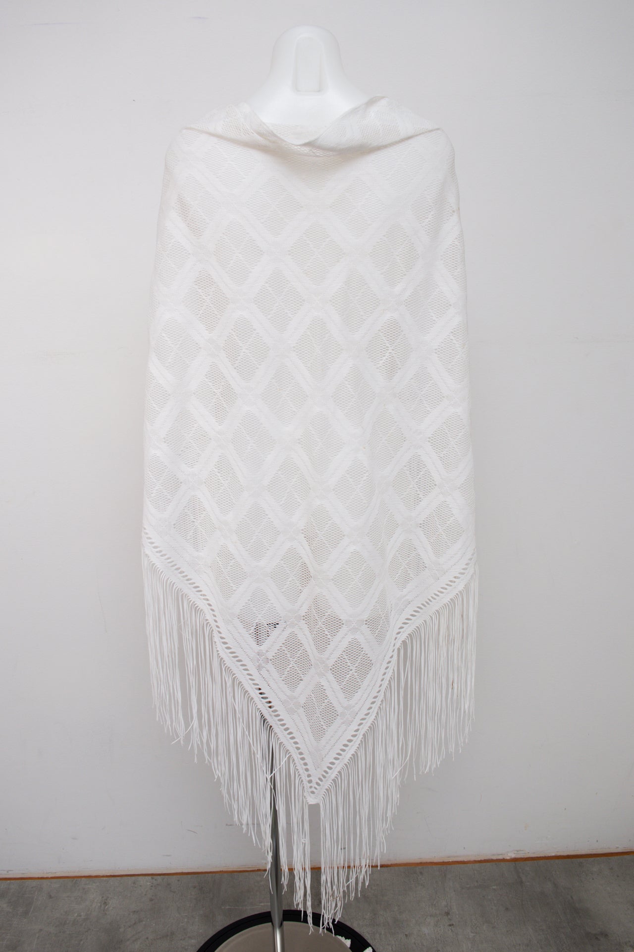 #063 Camisole White | c. 201 | Size
