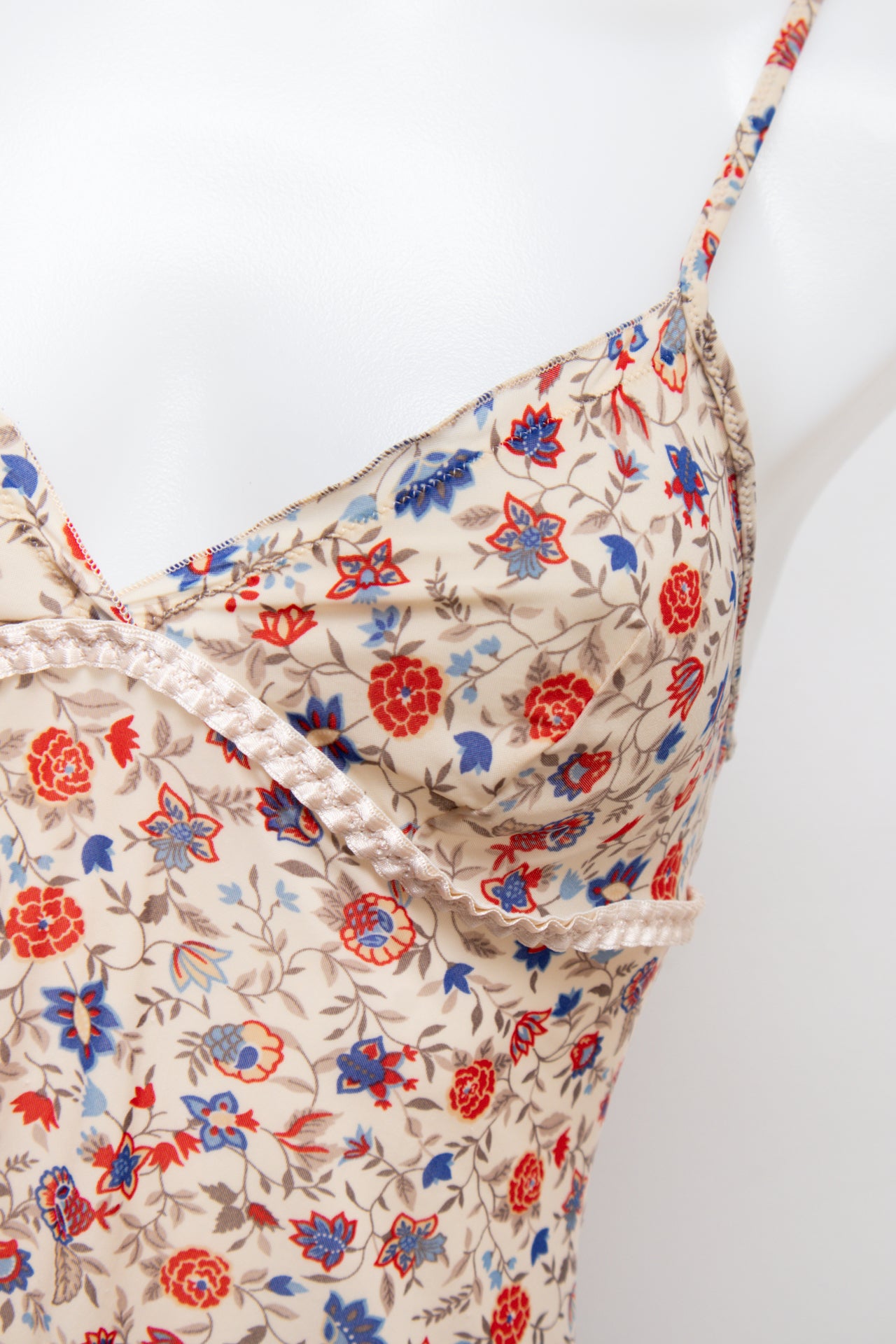 #33 Intimissimi Cami Top White | c. 192 | Size 8/10