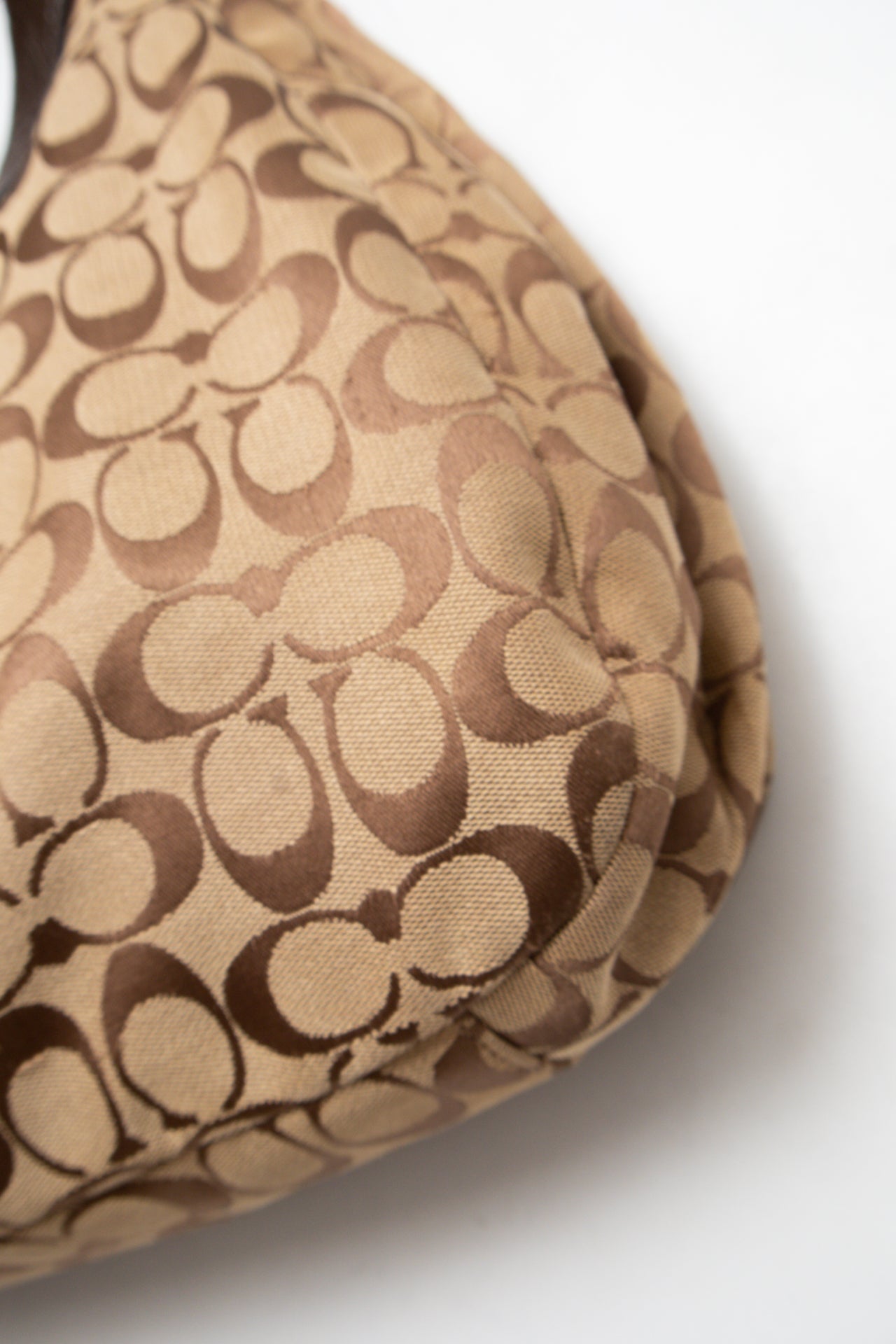 #193 Coach Shoulder Bag Brown | c. 202 | Size