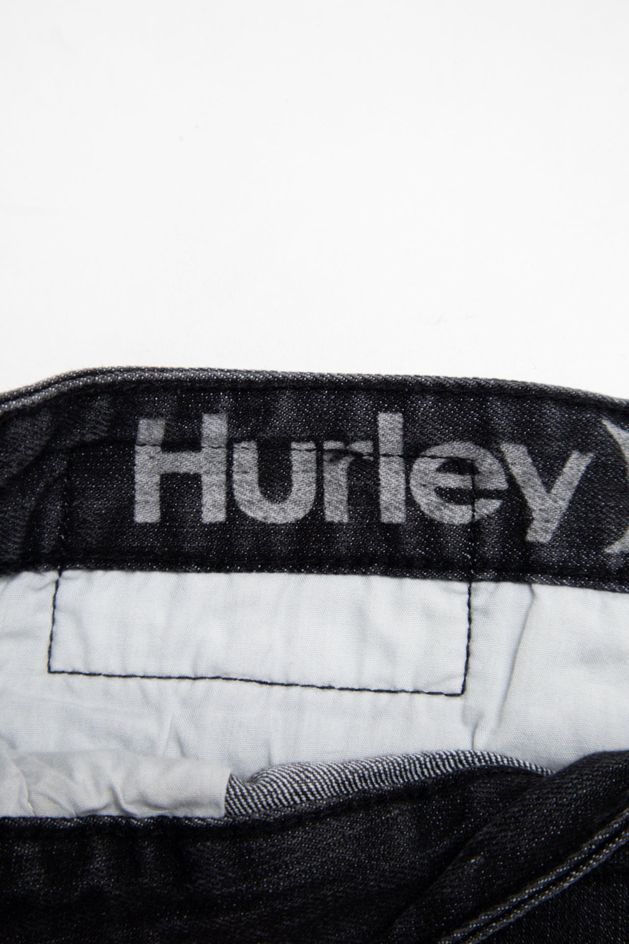 #168 Hurley Shorts Black | c. 203 | Size 12