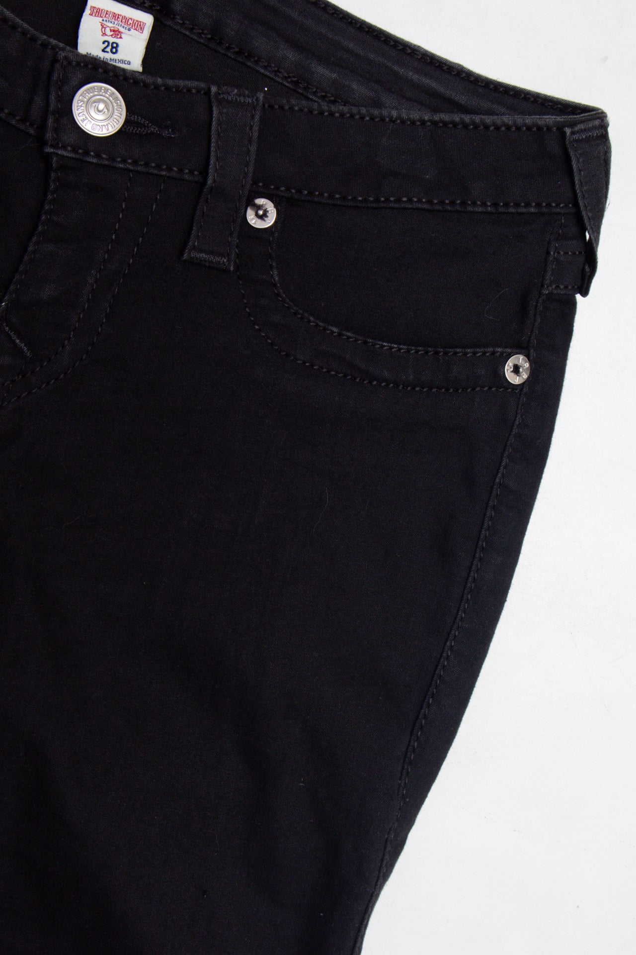 #083 True Religion Jeans Black | c. 206 | Size 8
