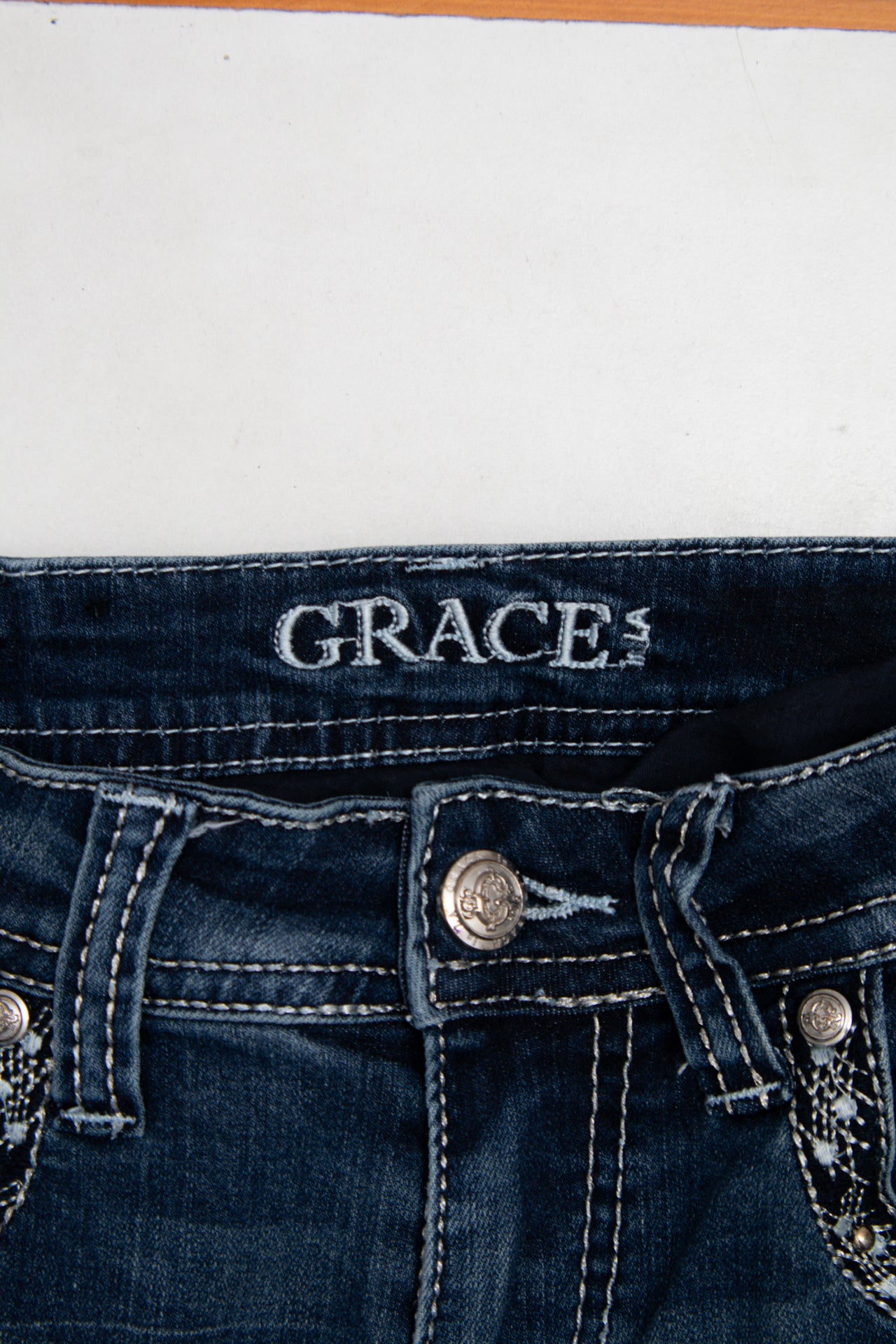 #024 Grace Jeans Blue | c. 206 | Size 8