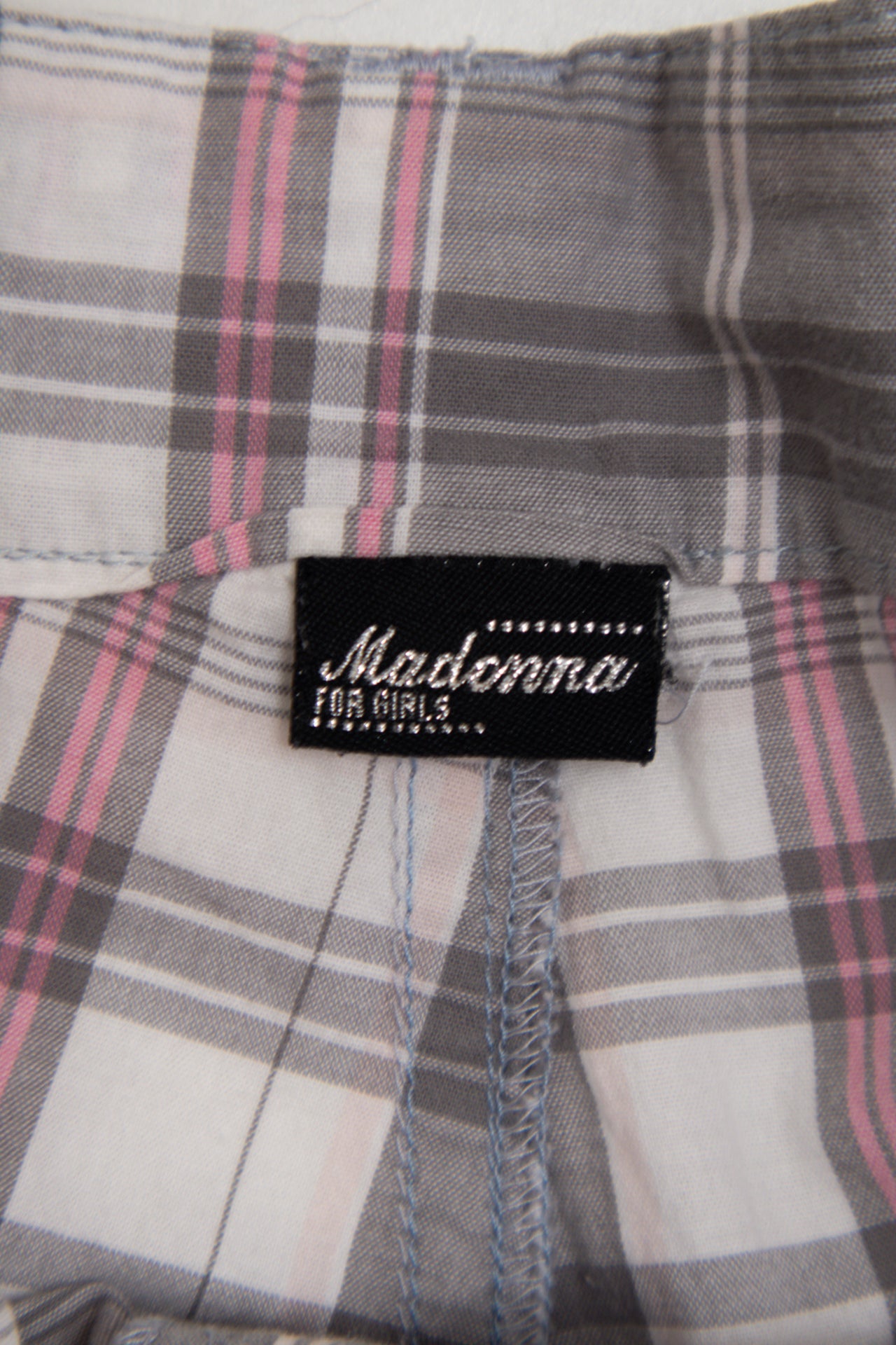 # Madora Shorts Gray | c. 179 | Size 14